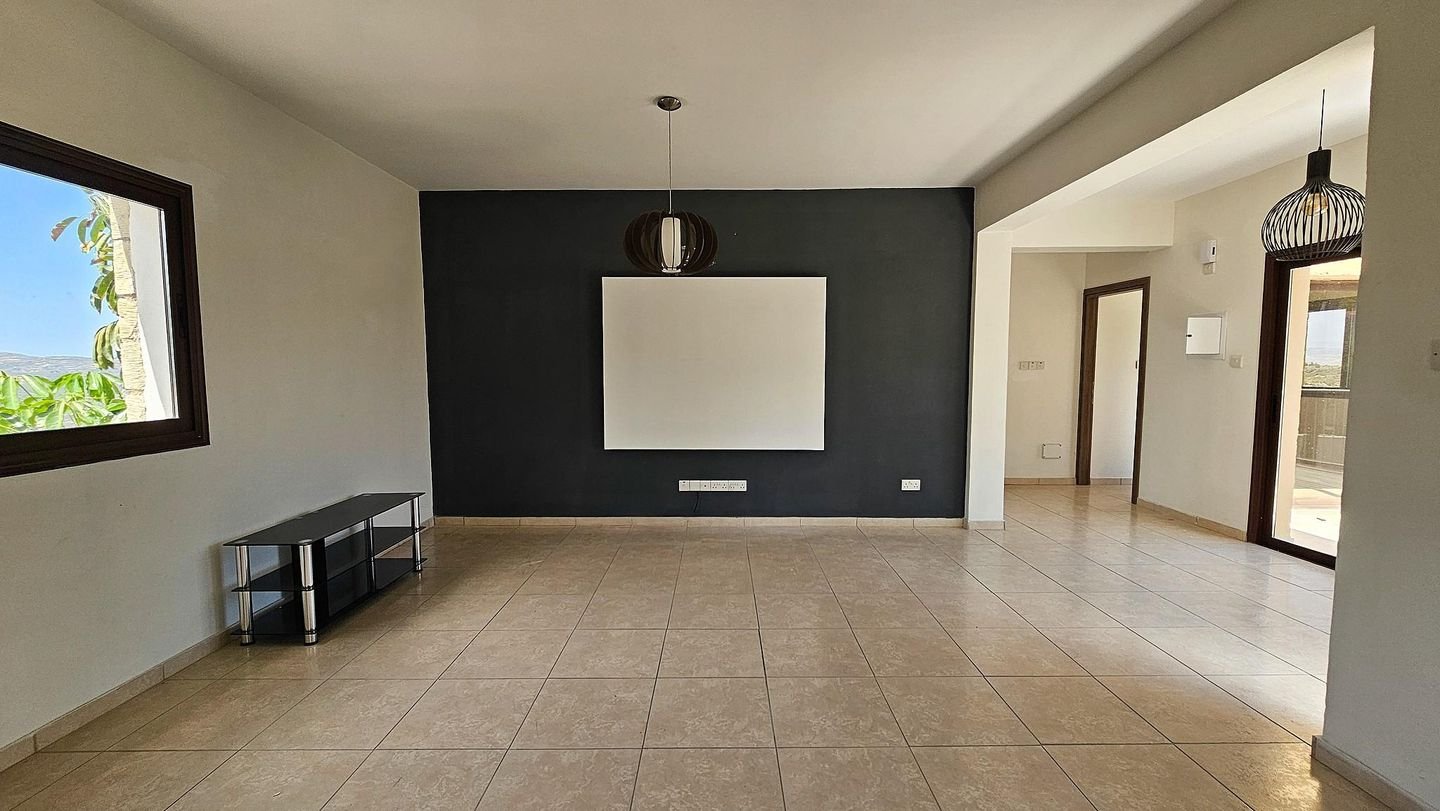 Duplex House with pool in Koili, Paphos photo 15