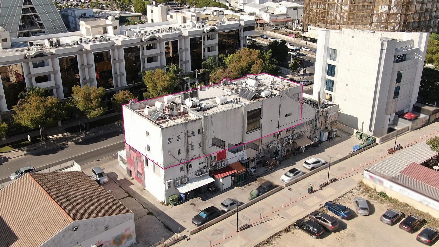 Commercial unit in Engomi, Nicosia photo 2
