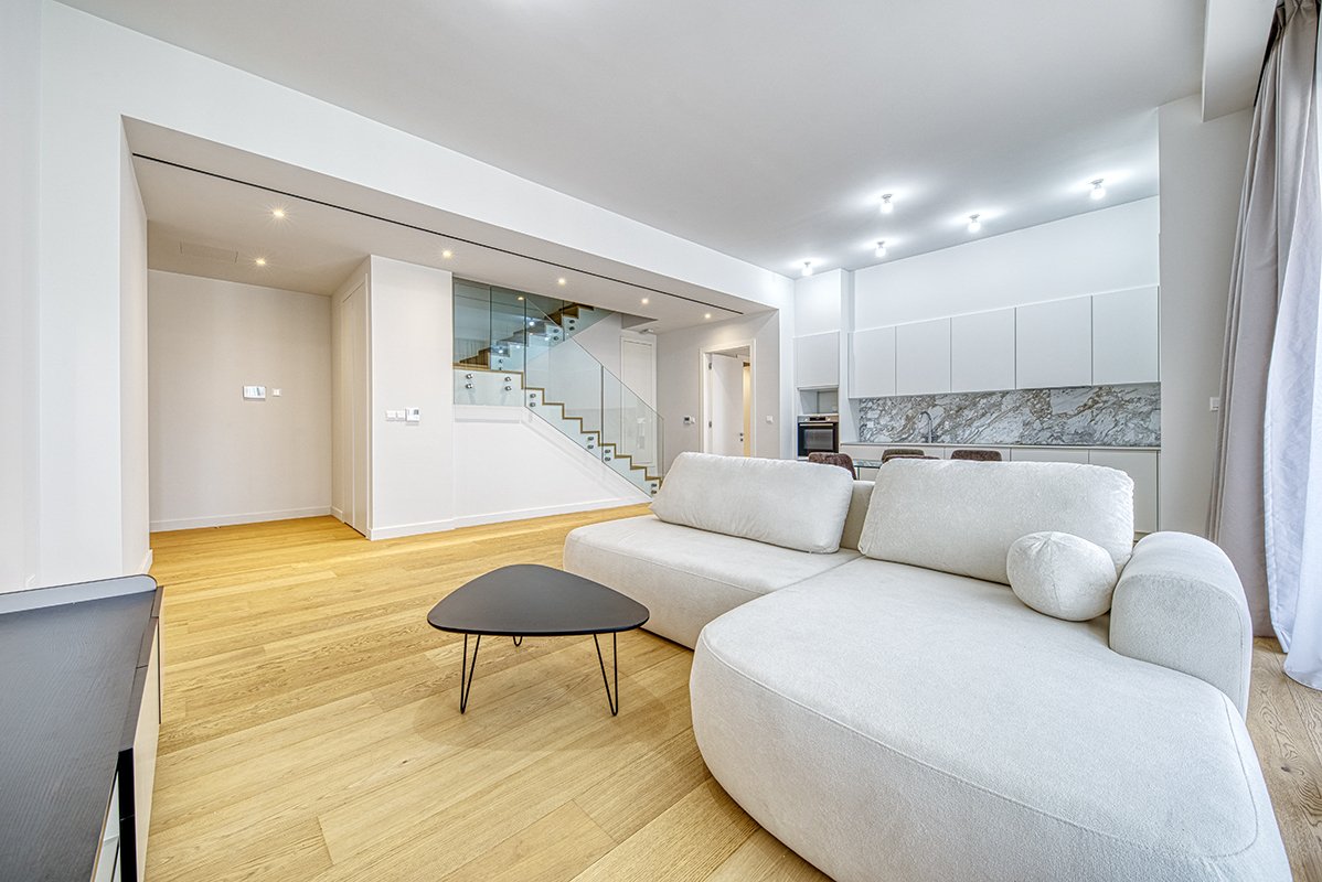 4 BR Penthouse with private pool in Potamos Germasogeias, Limassoll photo 2