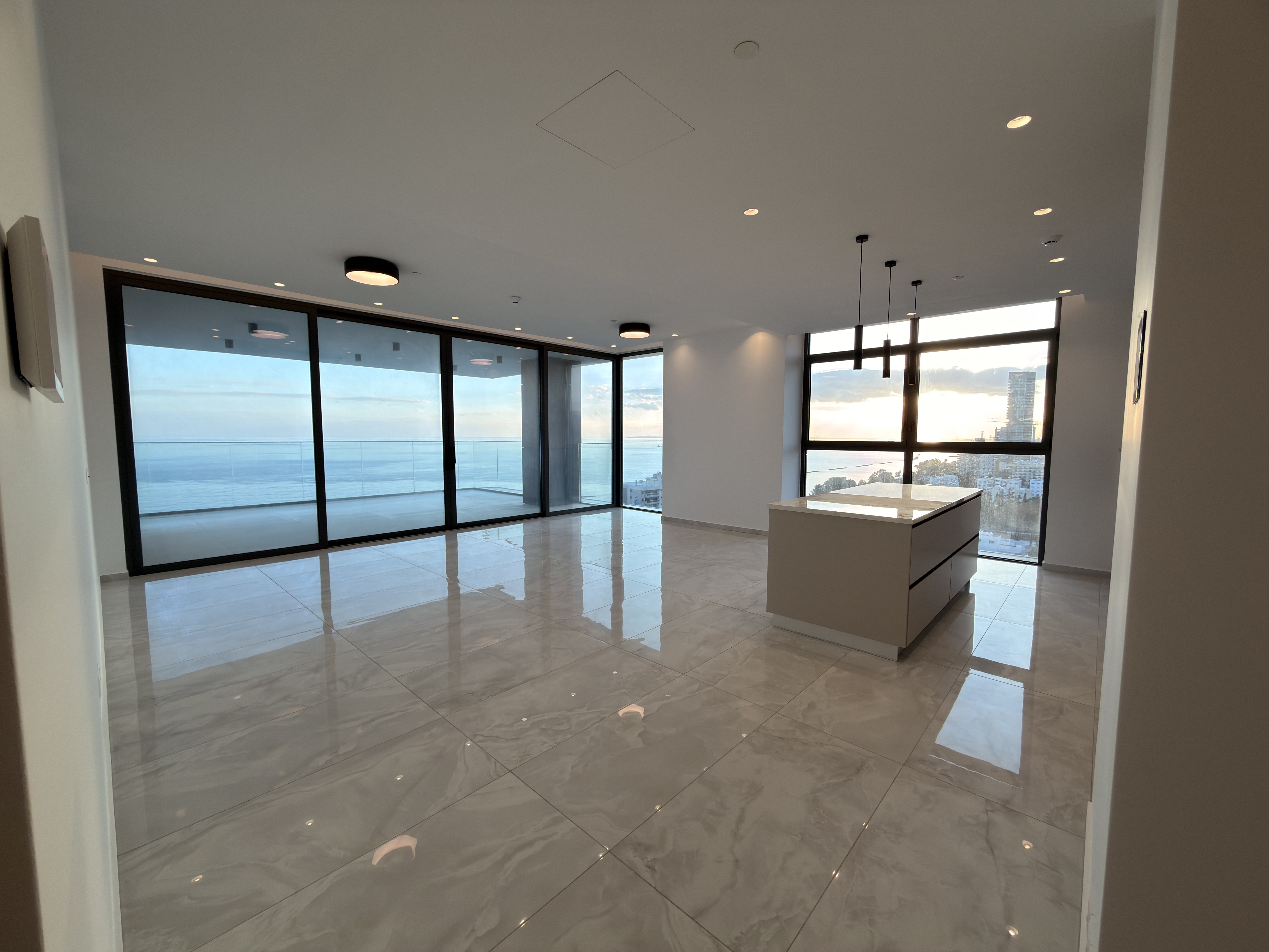 2 BR Apartment in Agios Tychonas, Limassol photo 1