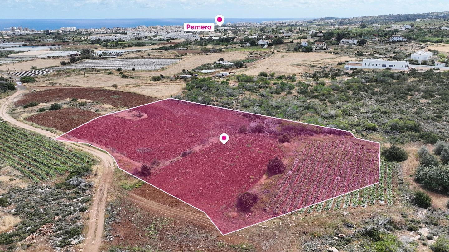 Large Agricultural Field in Paralimni, Ammochostos photo 4