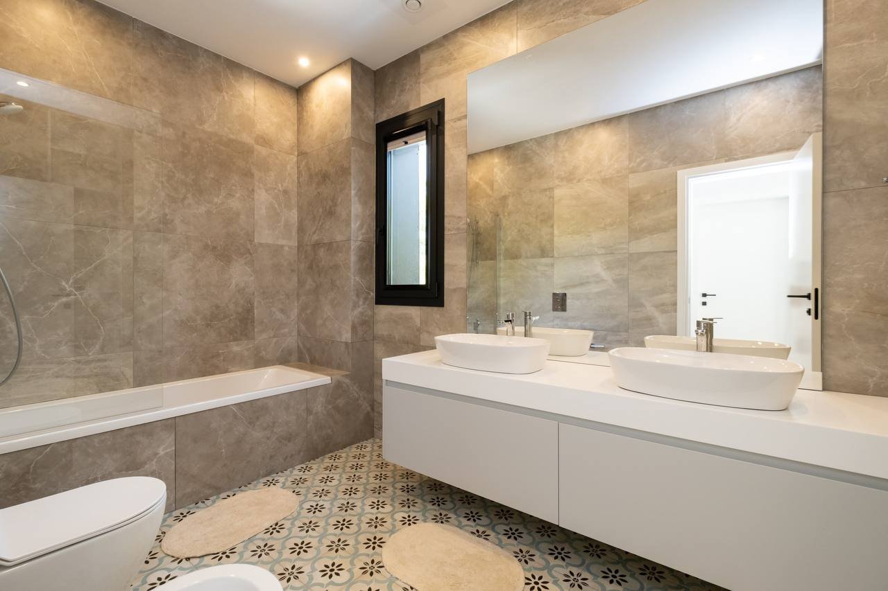 7 BR luxury villa in Souni, Limassol photo 39