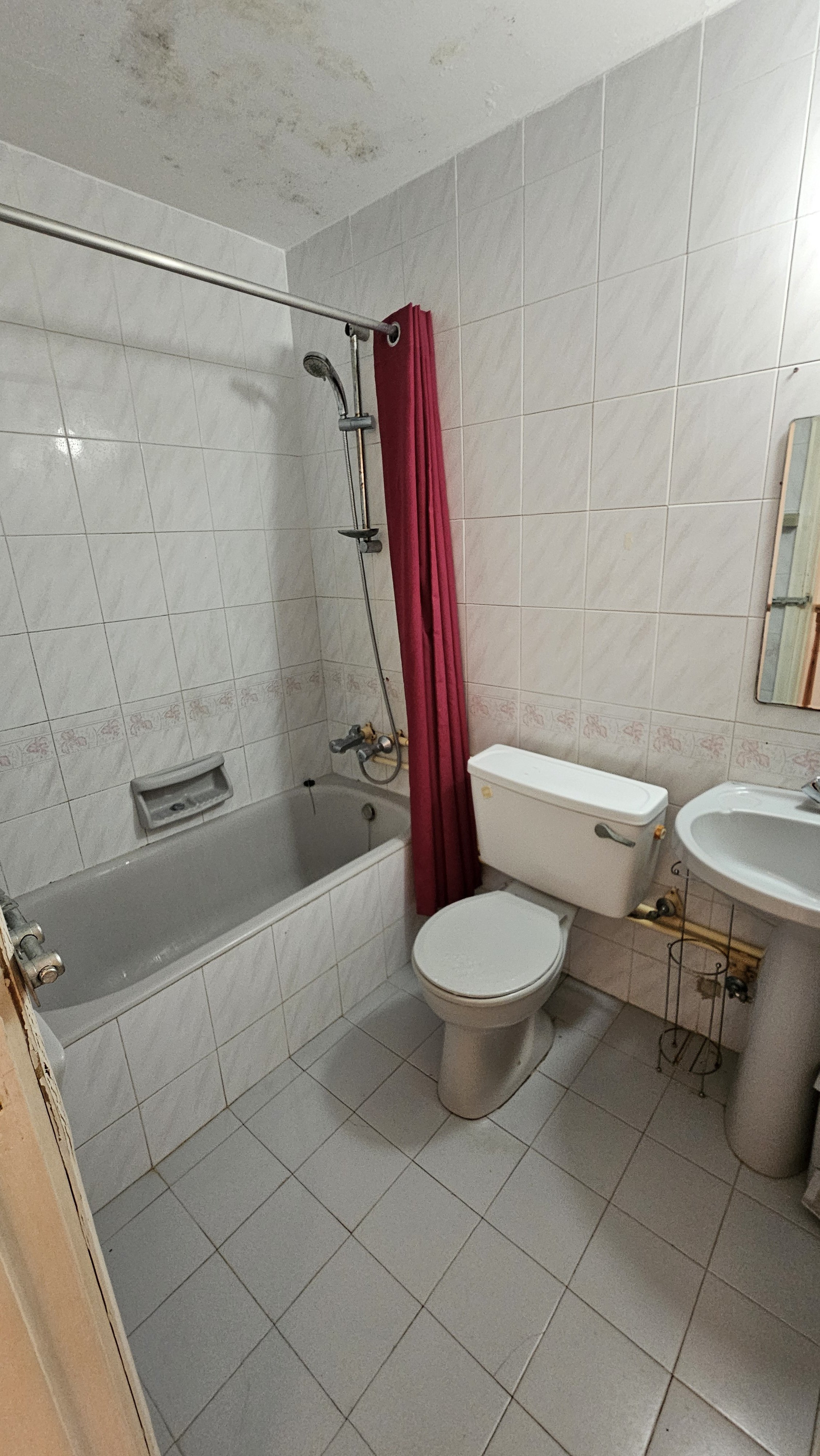 2 BR Townhouse in Moutallos, Paphos photo 9