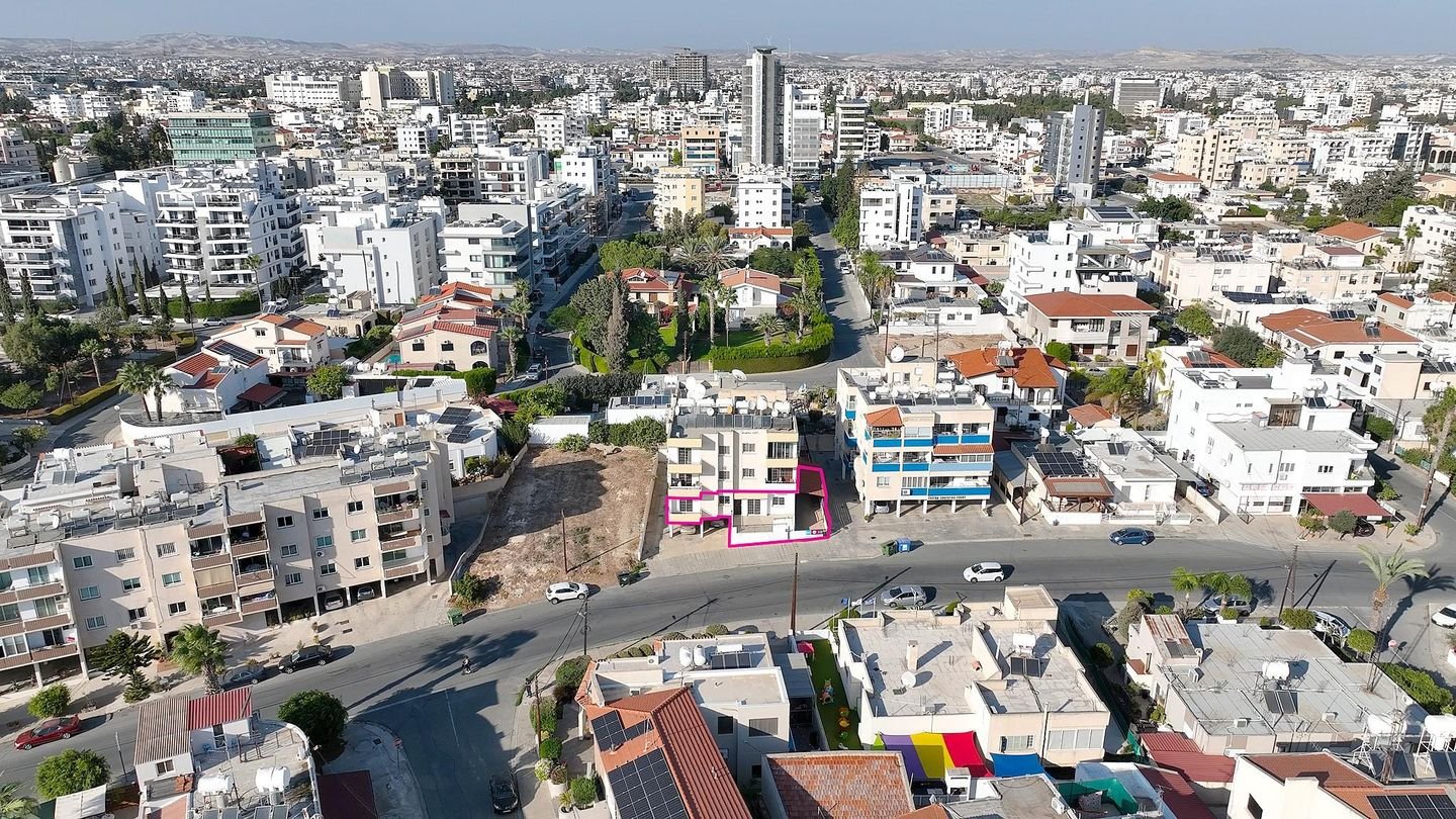 3-Bedroom Apartment in Agios Nikolaos, Larnaca photo 4