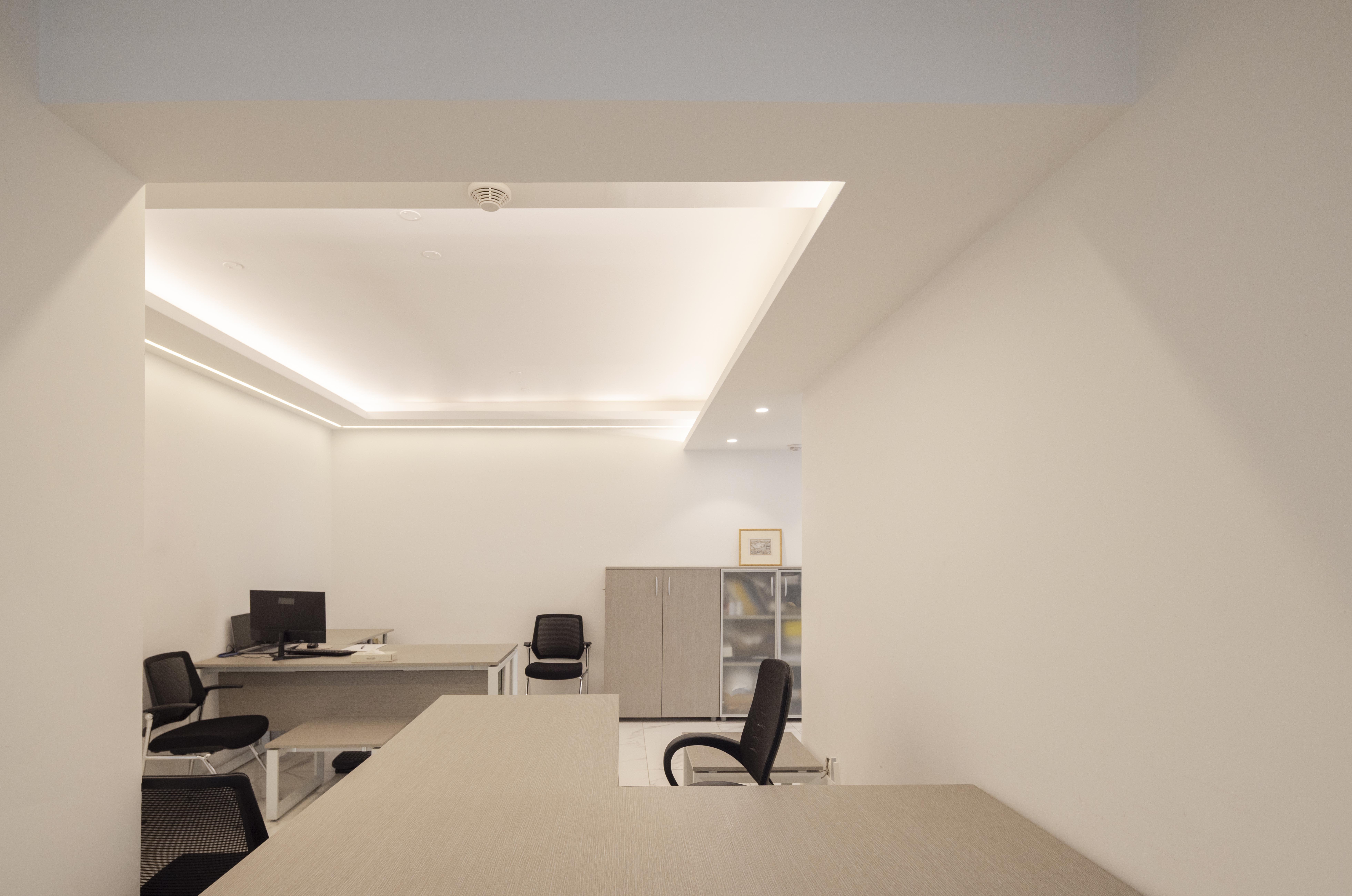 Office building in Neapoli, Limassol photo 9