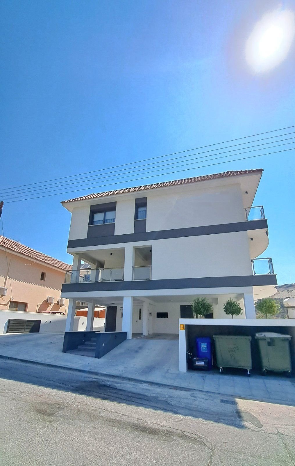 2 BR Apartment in Agios Tychonas, Limassol photo 19