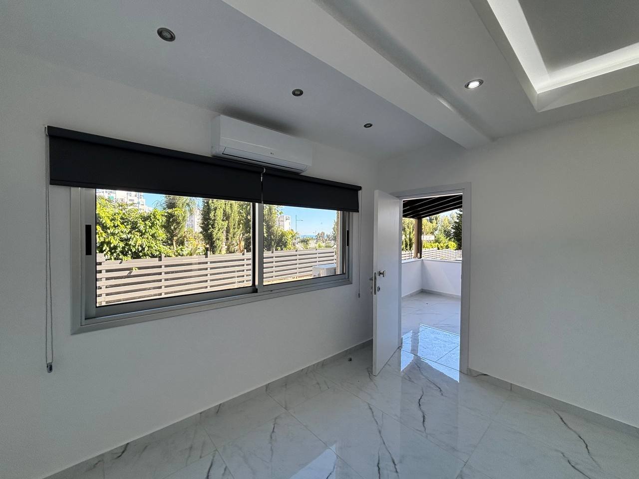 3 BR Apartment in Agios Tychonas, Limassol photo 6