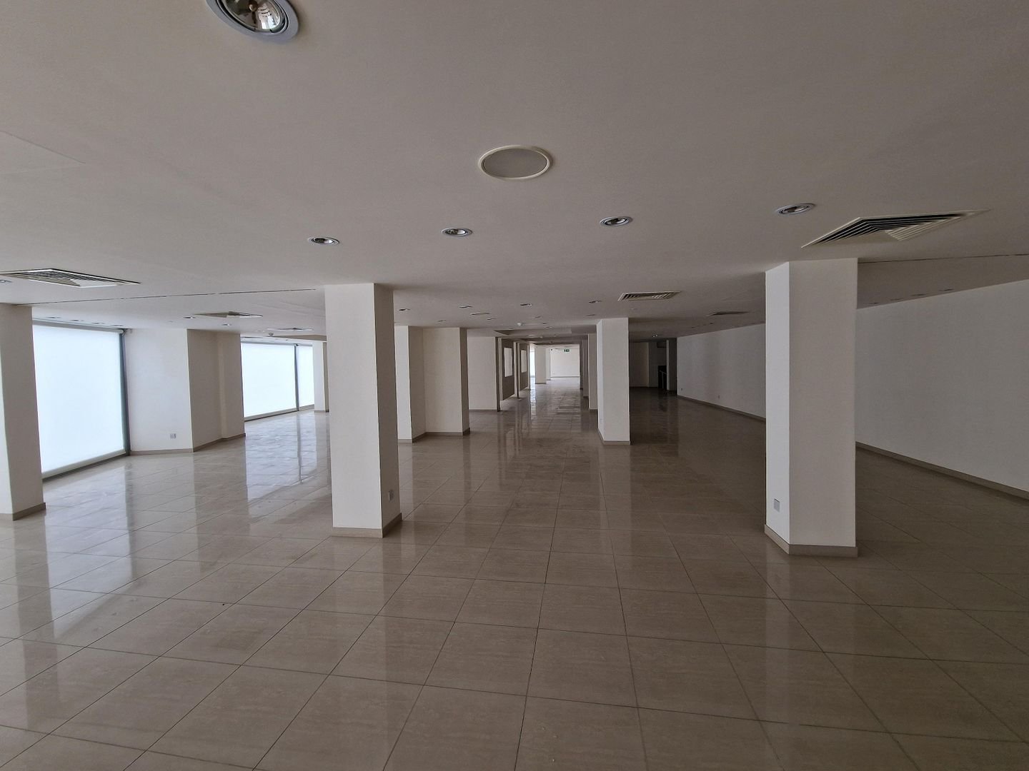 Two Full-Floor Office Spaces in Engomi, Nicosia photo 9