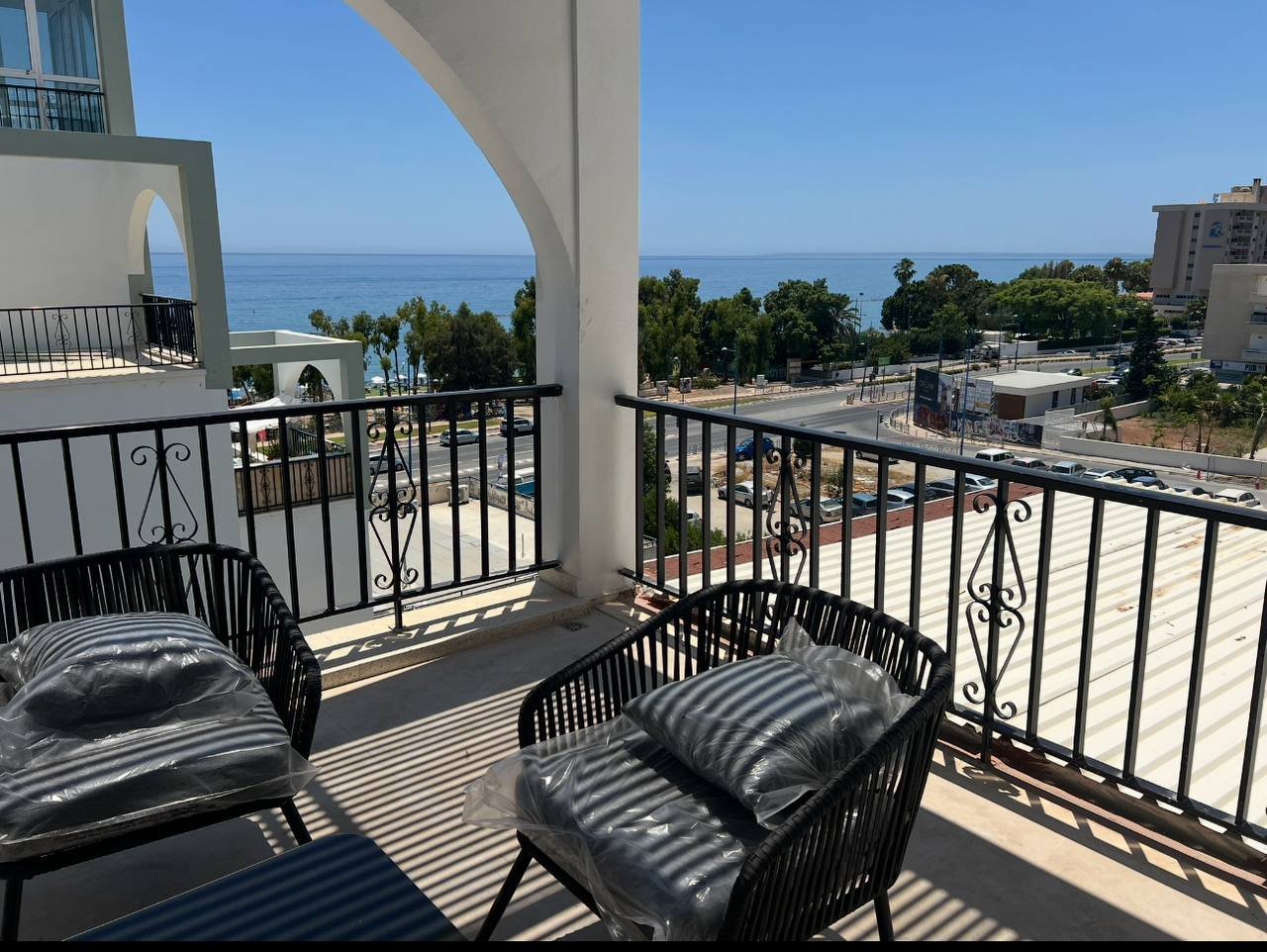 3 BR Apartment in Agios Tychonas, Limassol photo 11