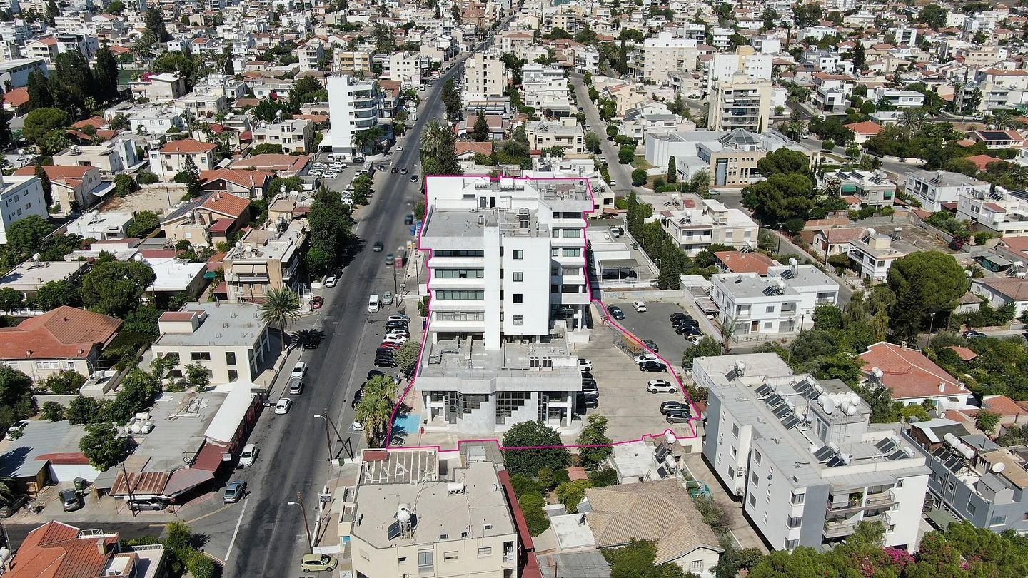 Investment Opportunity in a commercial building in Agios Dometios, Nicosia photo 5