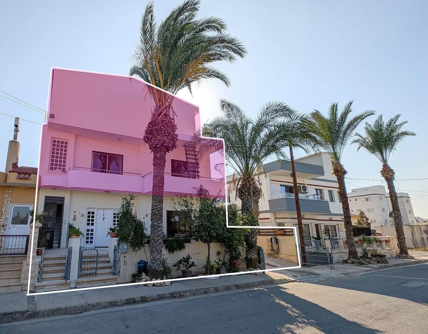 2-Bedroom Apartment with Rooftop Studio in Sotiros Quarter, Larnaca photo 6