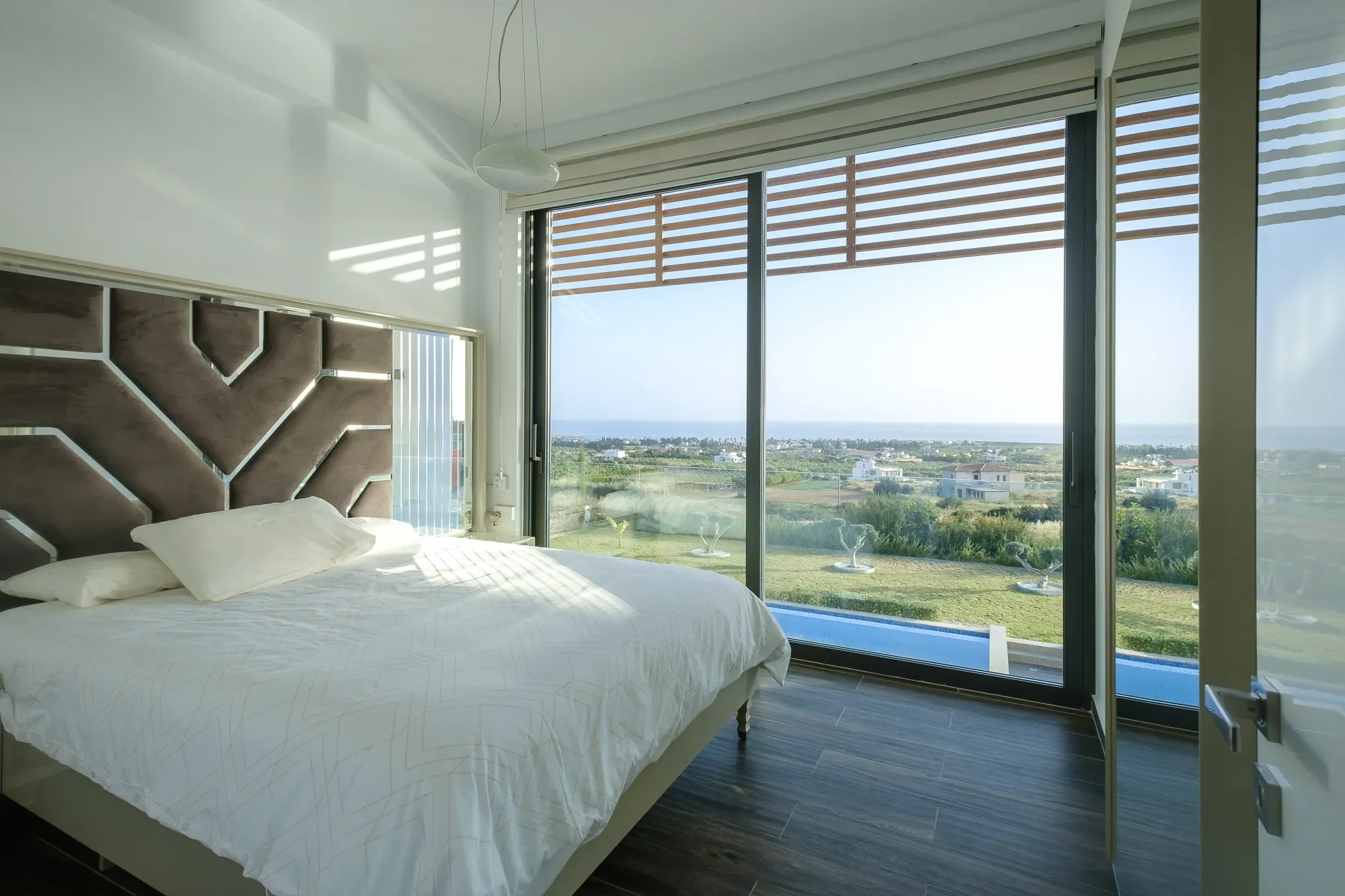 4 BR Villa in Pegeia, Paphos photo 12