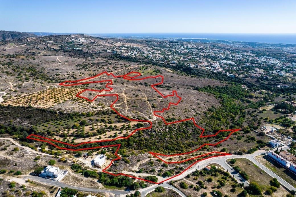 Eleven fields in Anavargos, Paphos photo 2