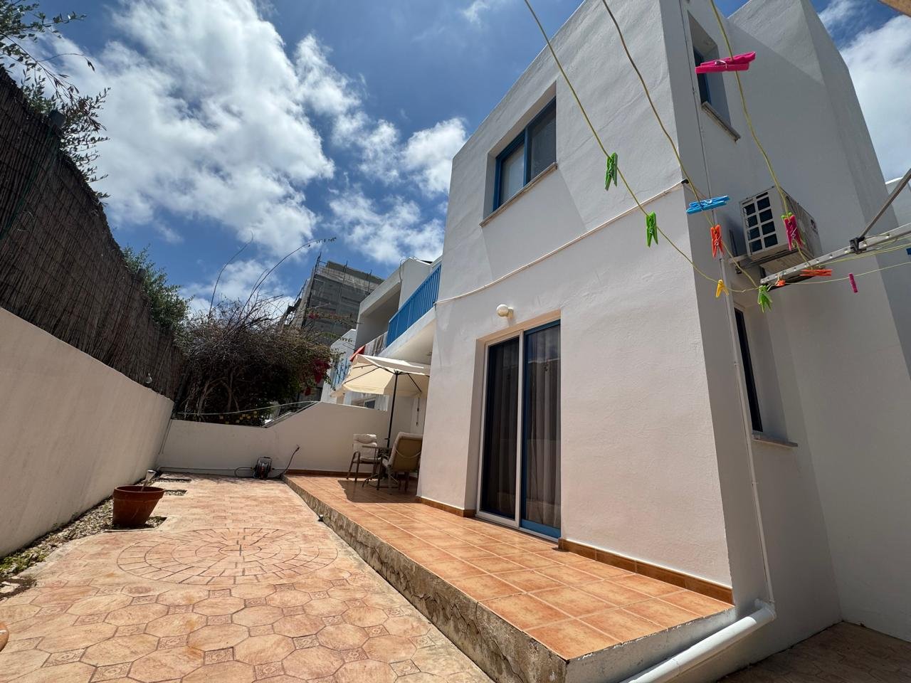 2 BR Apartment in Paphos photo 9