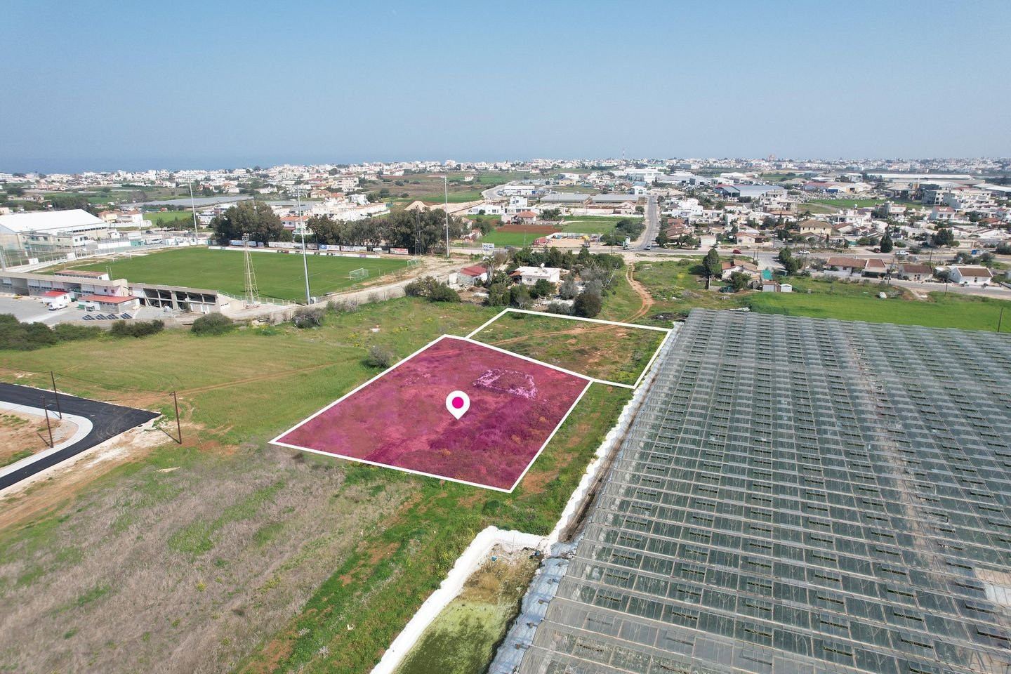 Residential Field,Dimos Deryneias photo 4