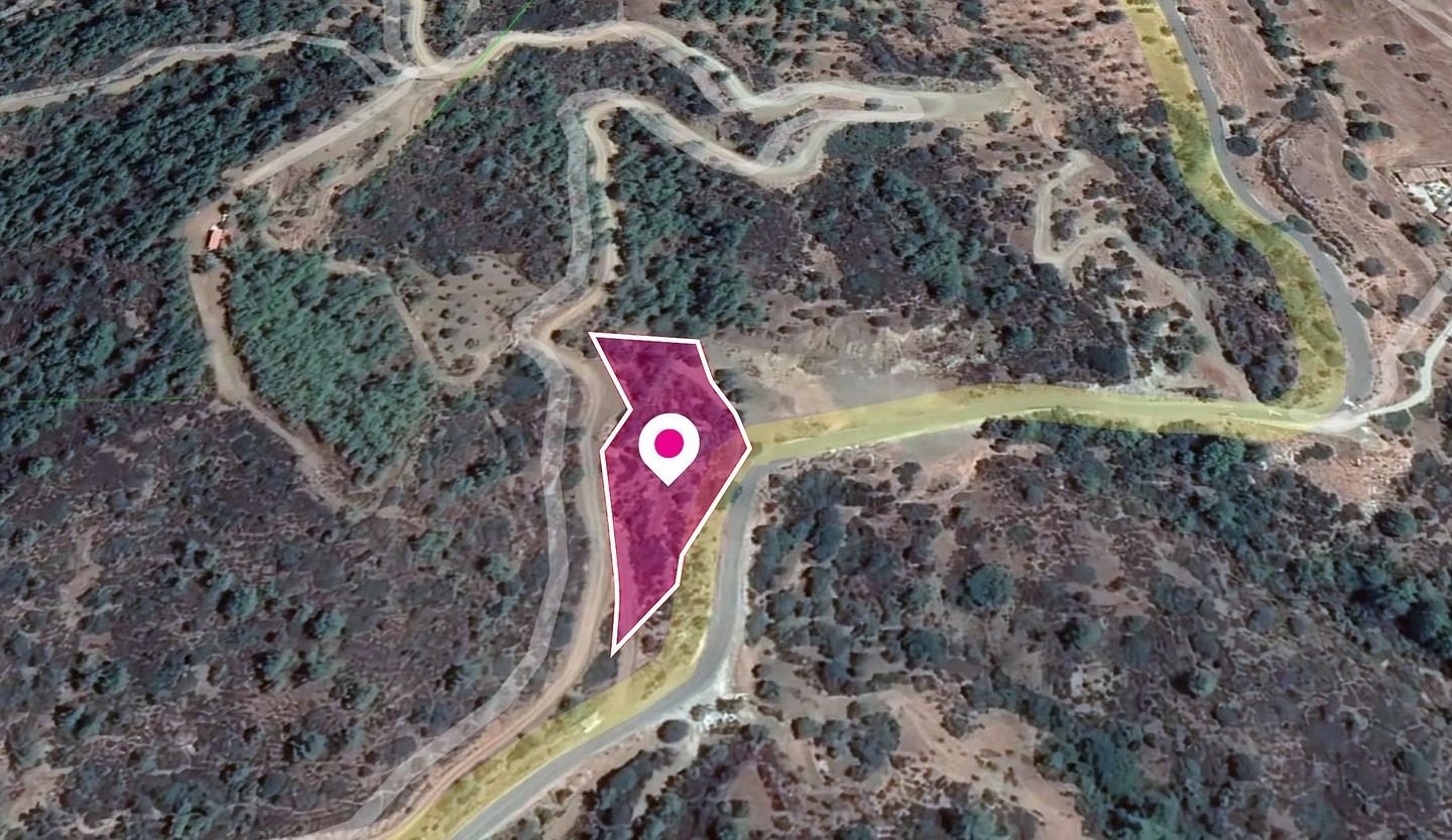 Agricultural field, Lysos photo 2