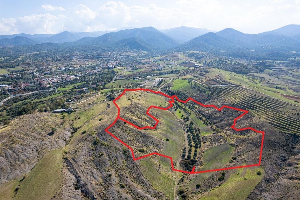 Agricultural fields in Nikitari, Nicosia photo 1