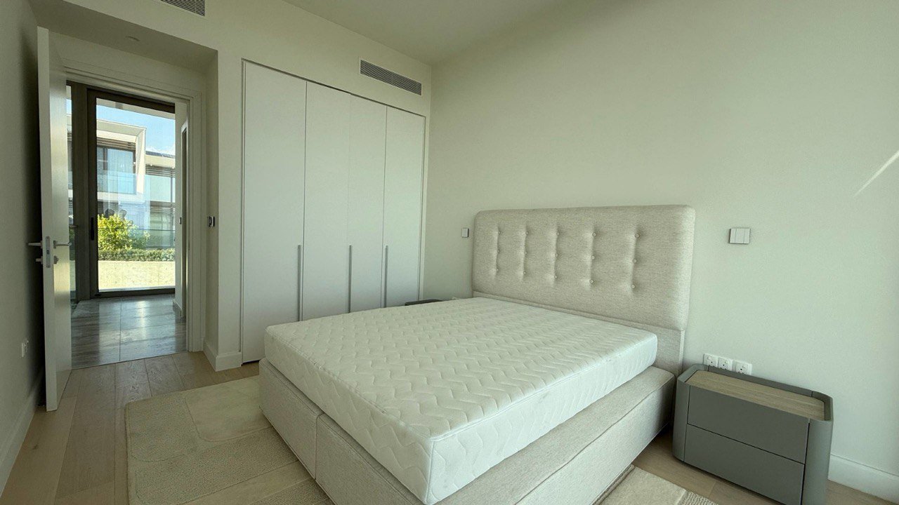 4 BR Villa in Mouttagiaka, Limassol photo 6