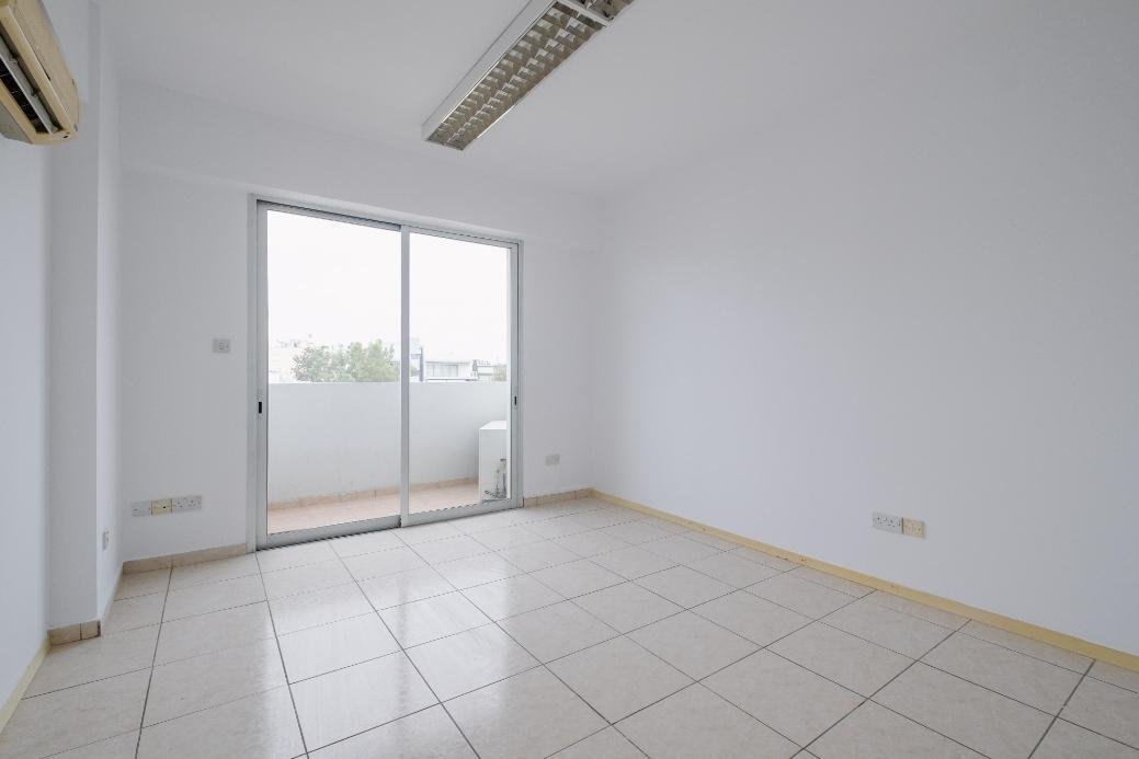 Offices in Agios Antonios, Nicosia photo 14