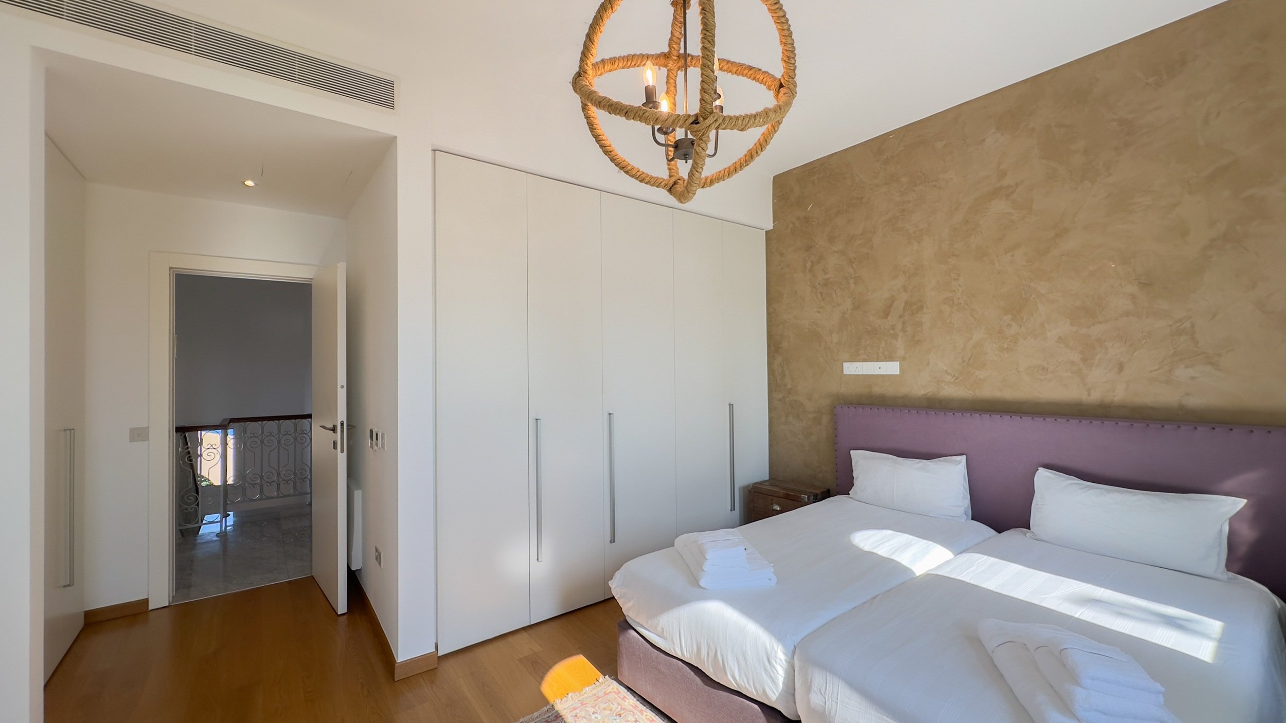 5 BR Villa in Tzami Tzentit, Limassol photo 12