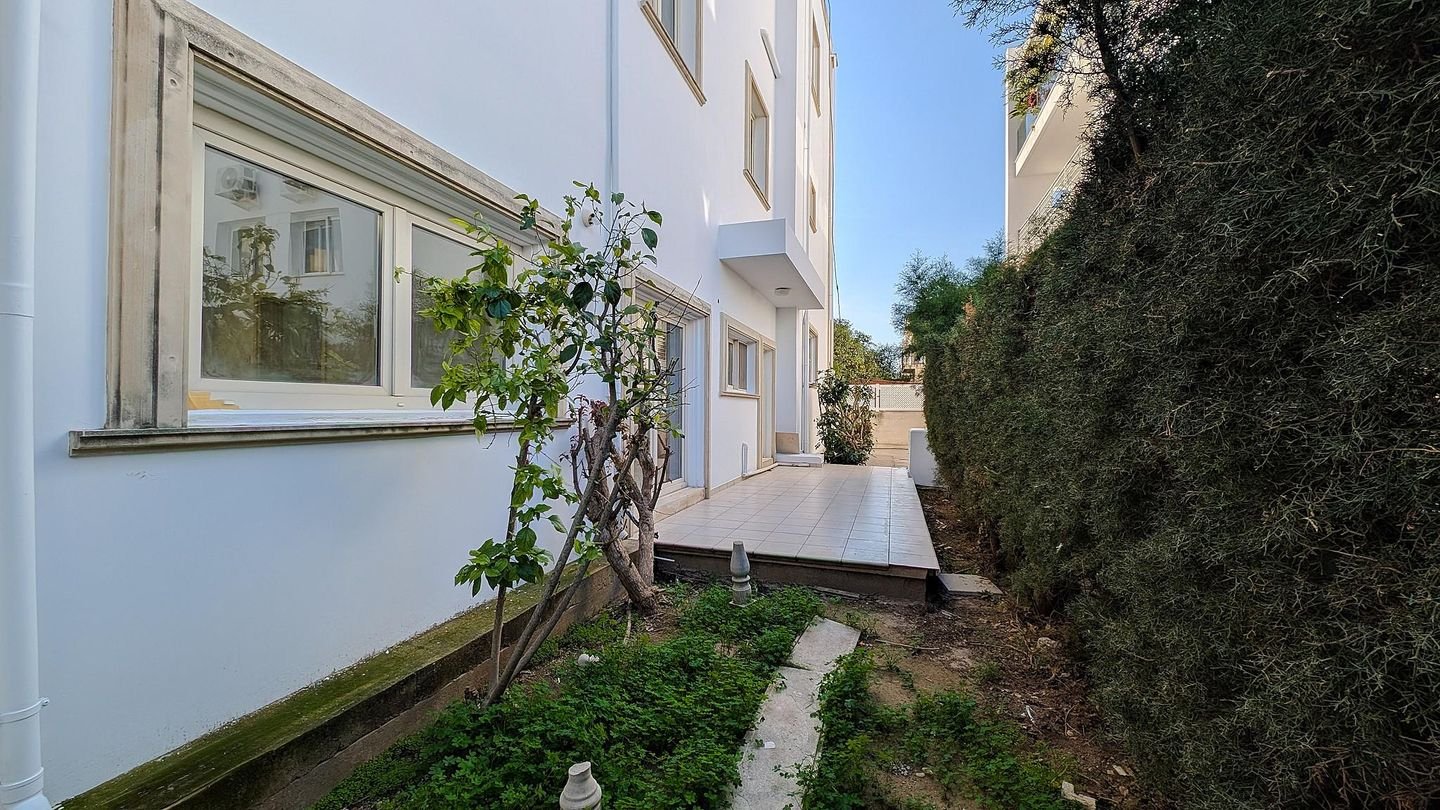 Three storey building in Agios Nikolaos, Larnaca photo 58