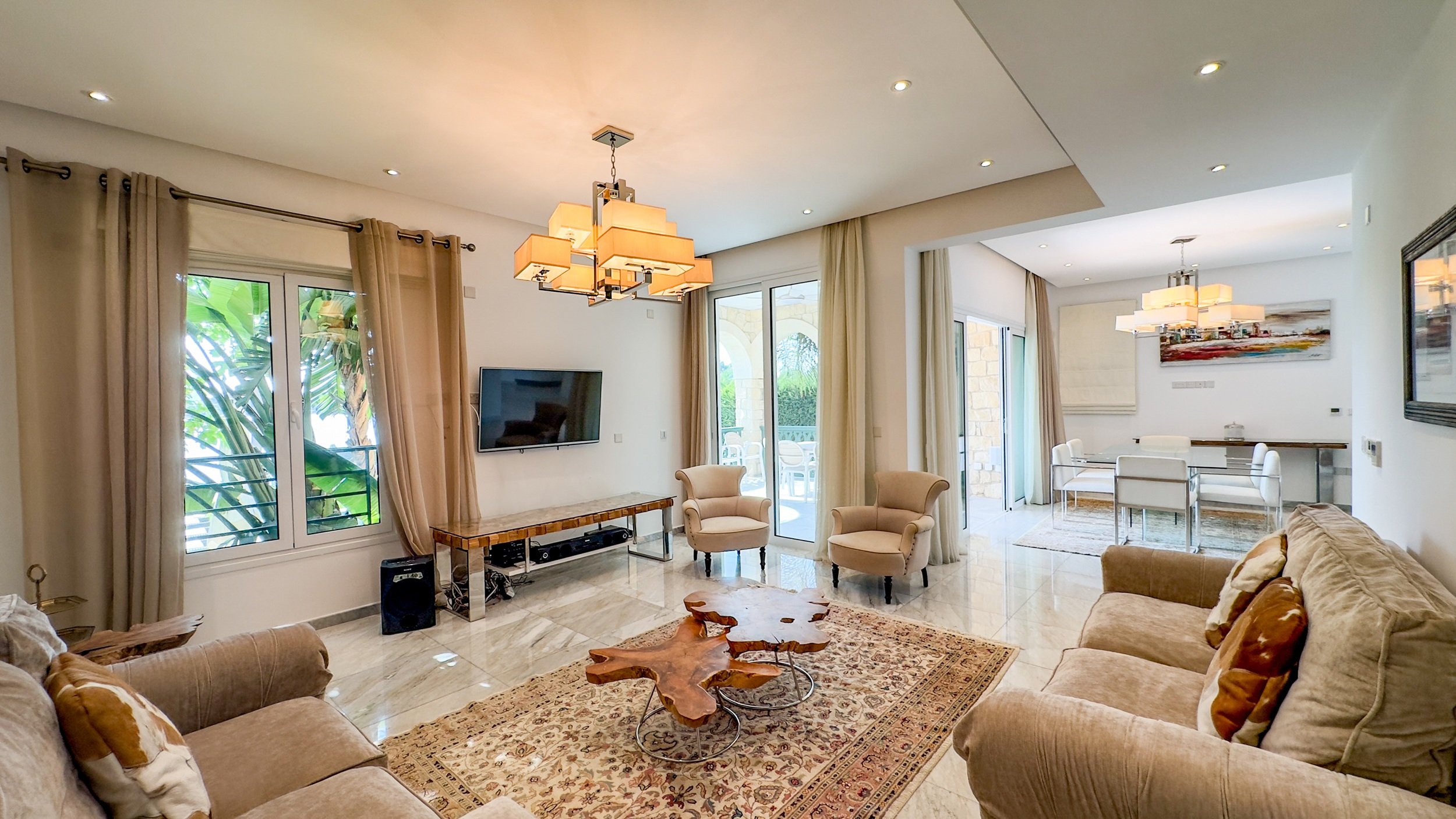 5 BR Villa in Tzami Tzentit, Limassol photo 5