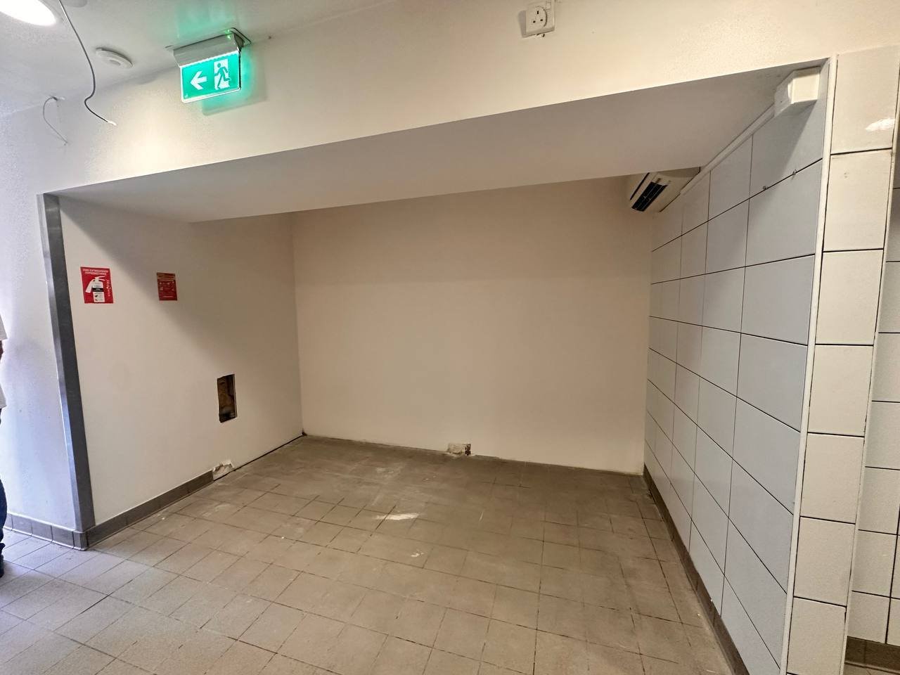 Commercial space for office in Agia Zoni, Limassol photo 14