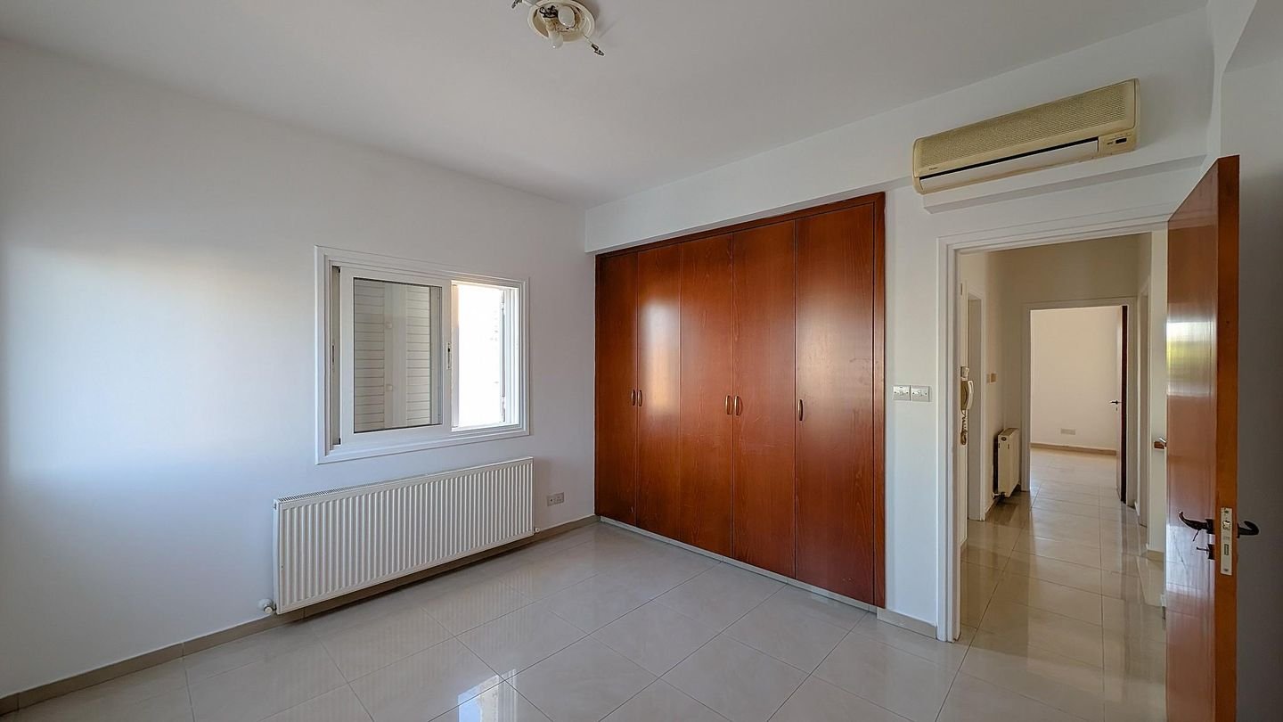 Elegant 4-Bedroom Home with Private Pool in Archangelos/Anthoupoli, Nicosia photo 20