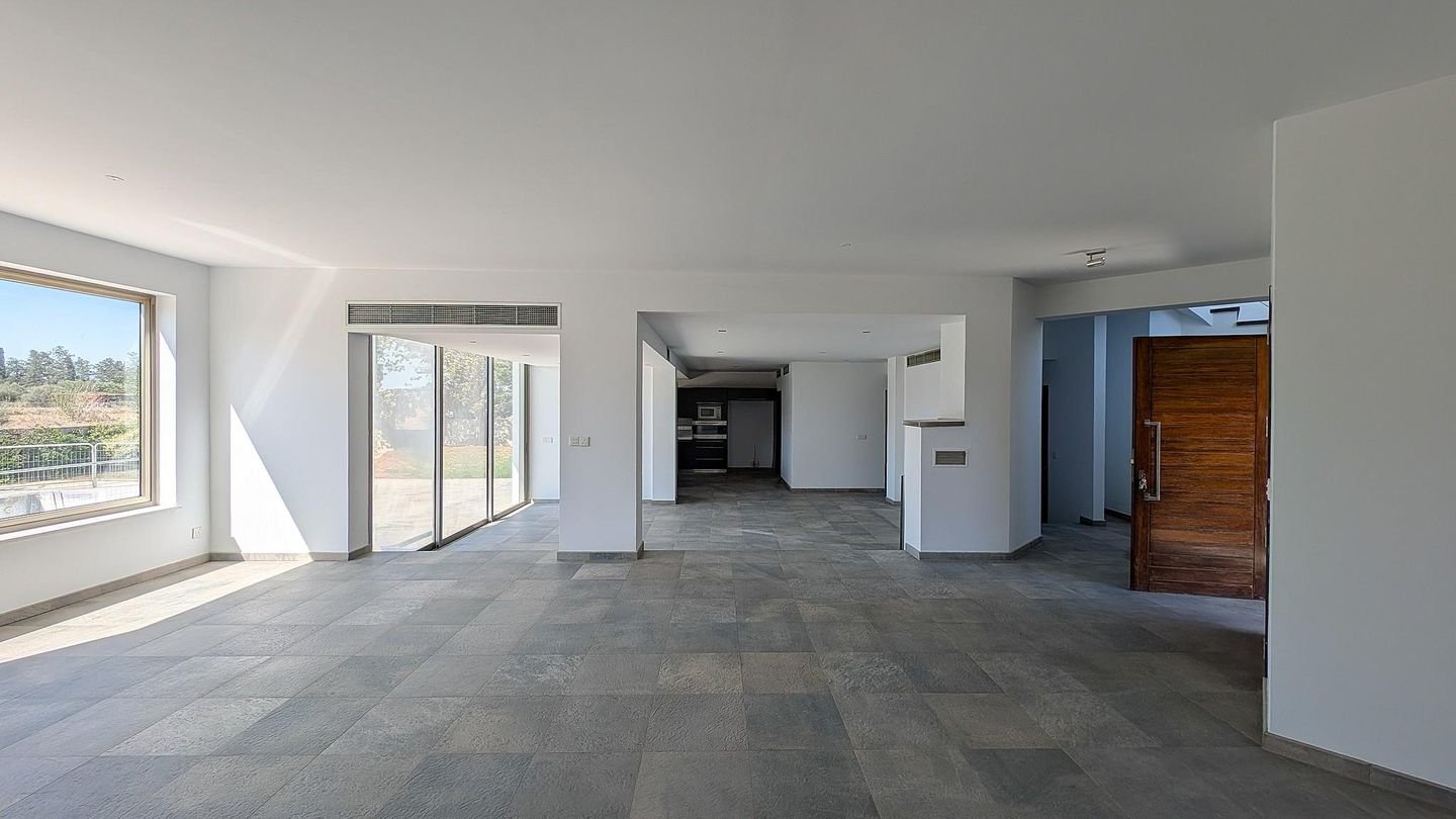 Two storey house in Pano Deftera, Nicosia photo 11