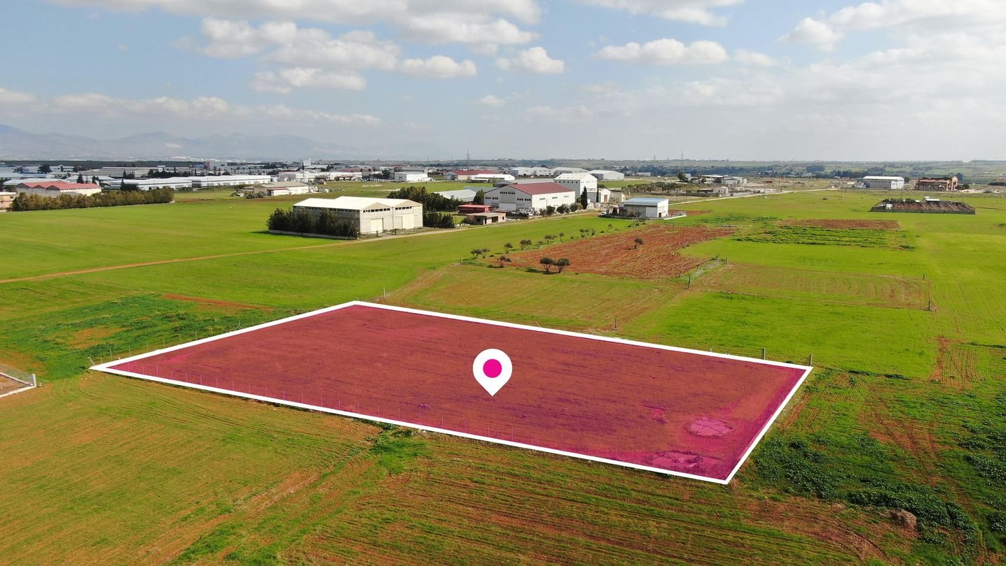 Industrial Field in Palaiometocho, Nicosia photo 1