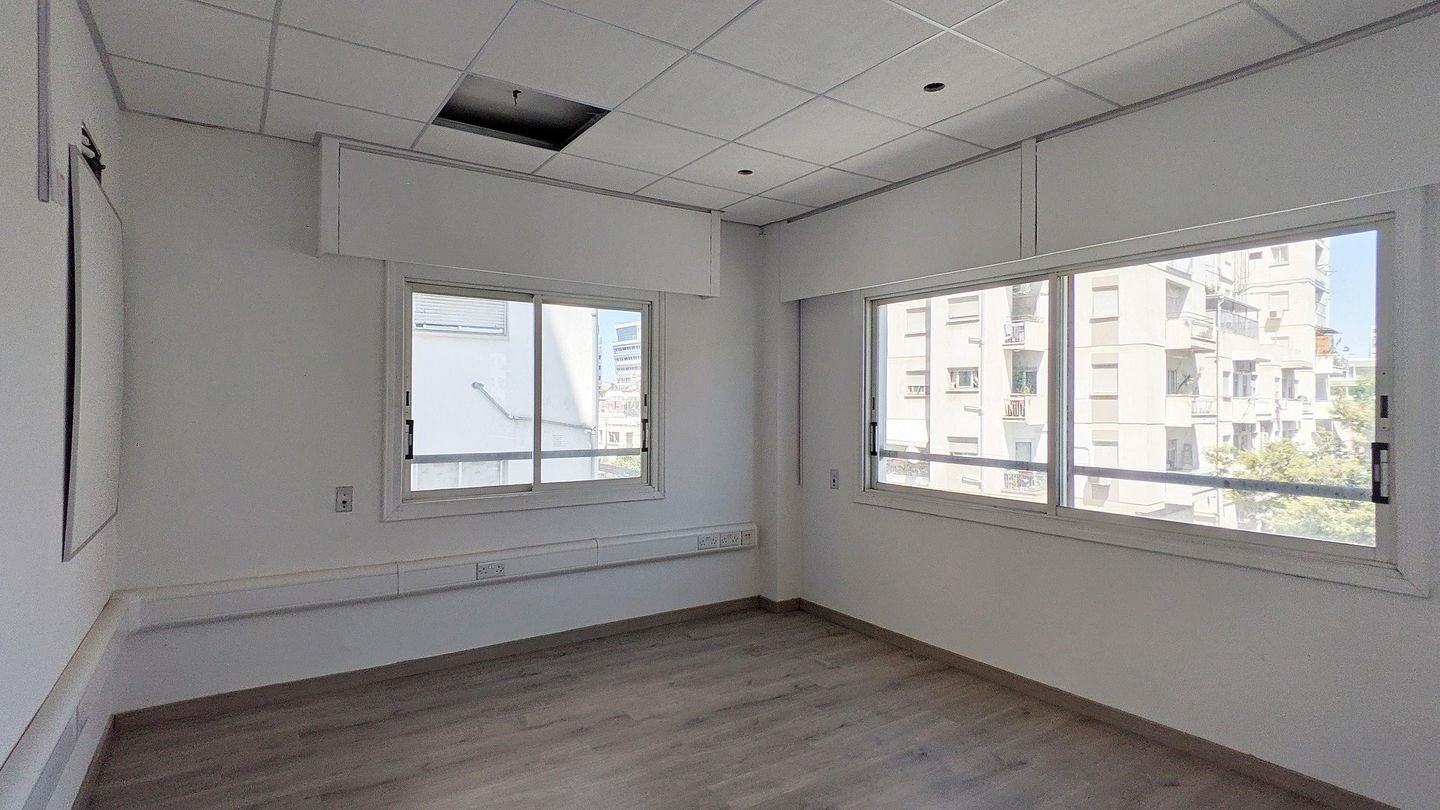 Office Unit in Agioi Omologites, Nicosia photo 21