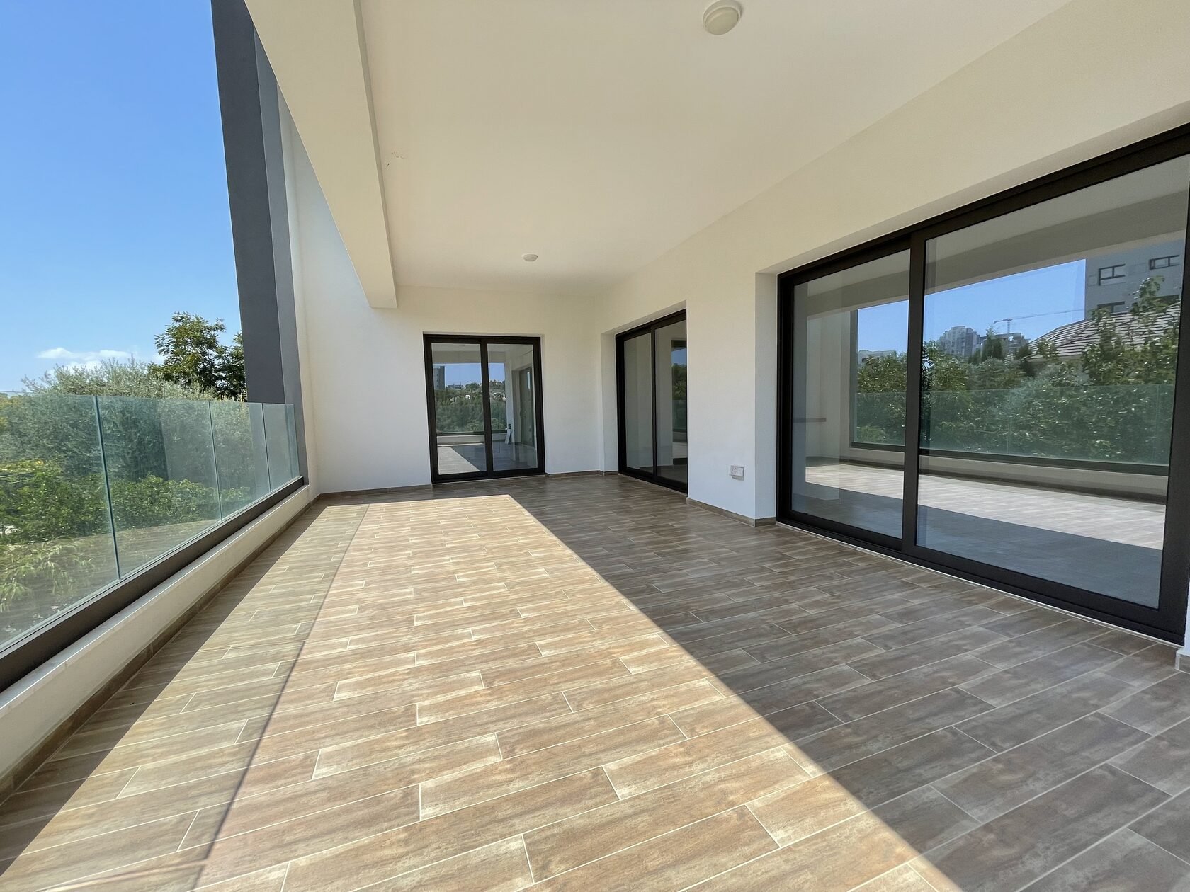 3 BR Apartment in Limassol photo 10