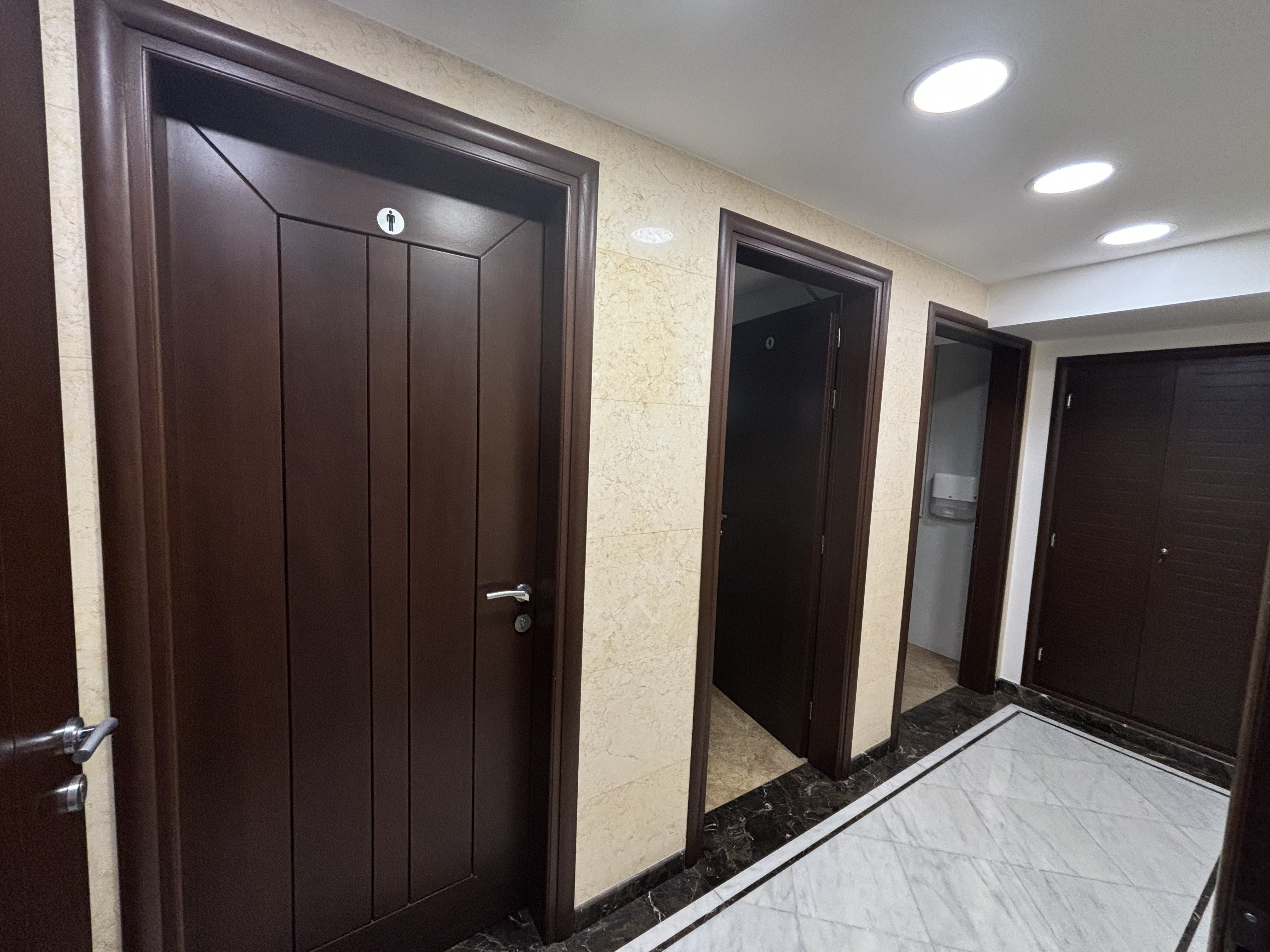 Entire second floor Exquisite Offices in a Luxury office building in Agia Triada, Limassol photo 20