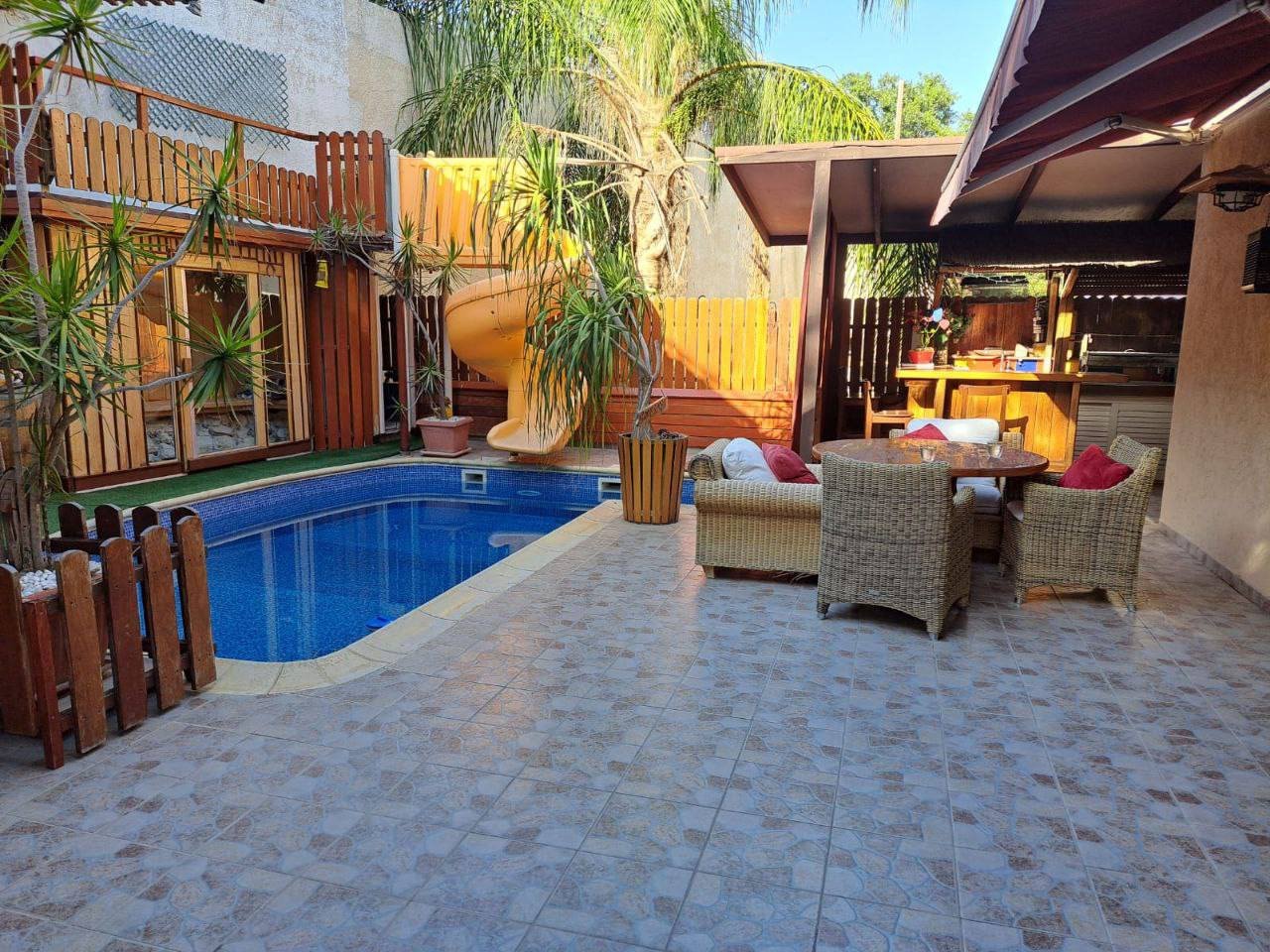 4 BR Villa + separate studio in Agia Fyla, Limassol photo 18