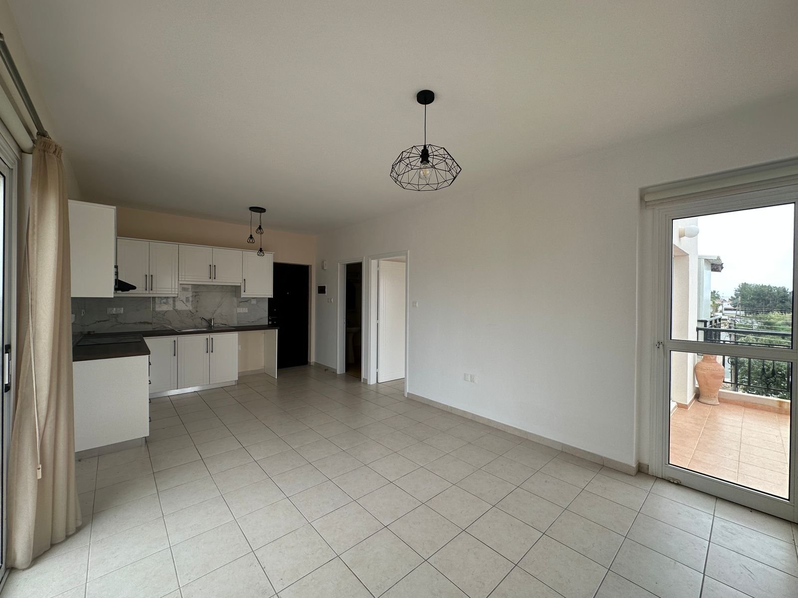 1 BR Apartment in Geroskipou, Paphos photo 4