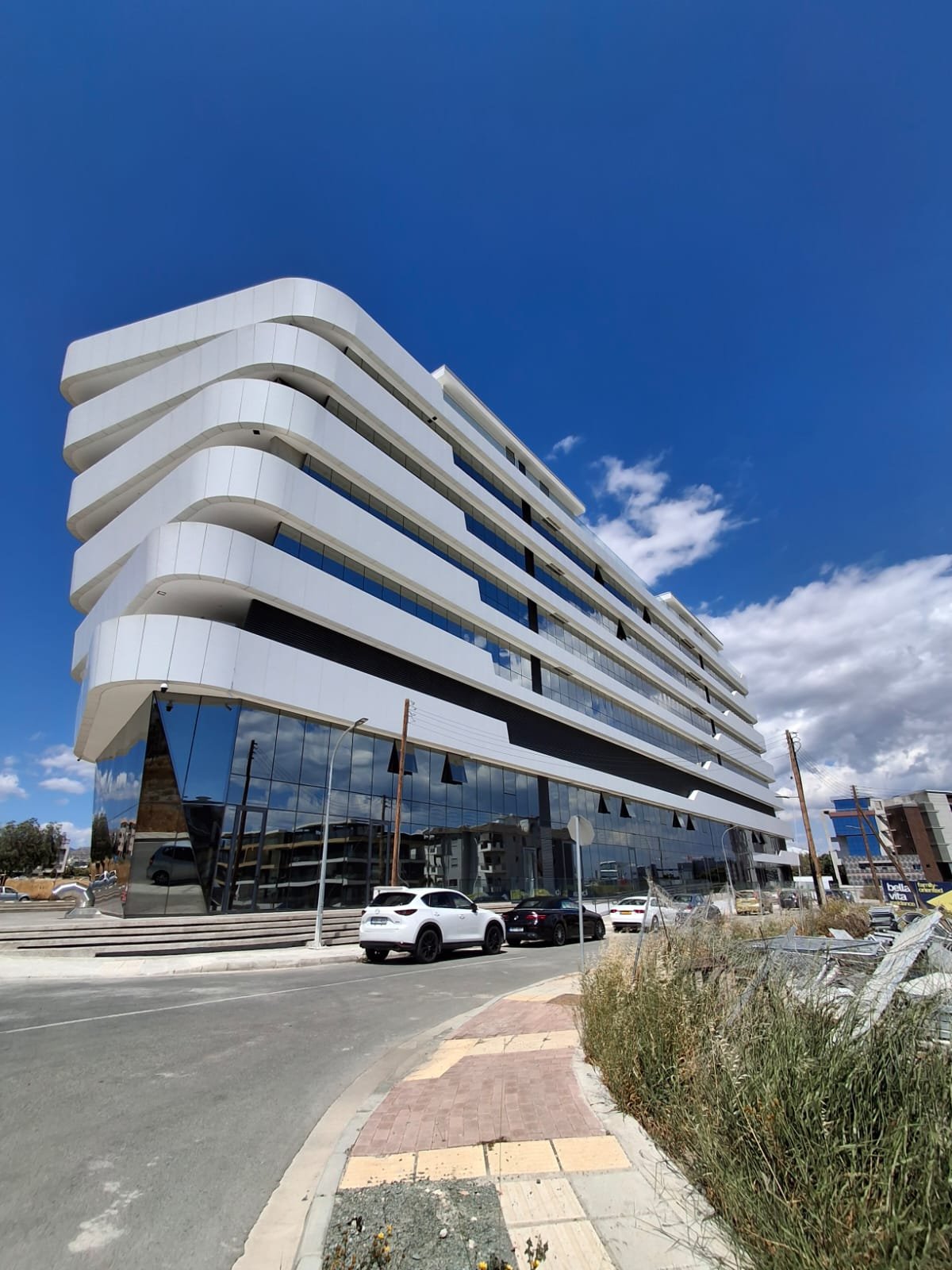 Ground Floor + Mezzanine in Mesa Geitonia, Limassol photo 3