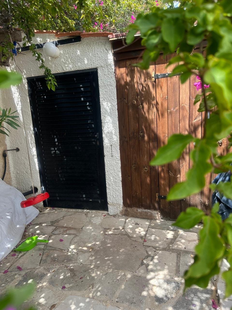 3 BR Bungalow in Tala, Paphos photo 14