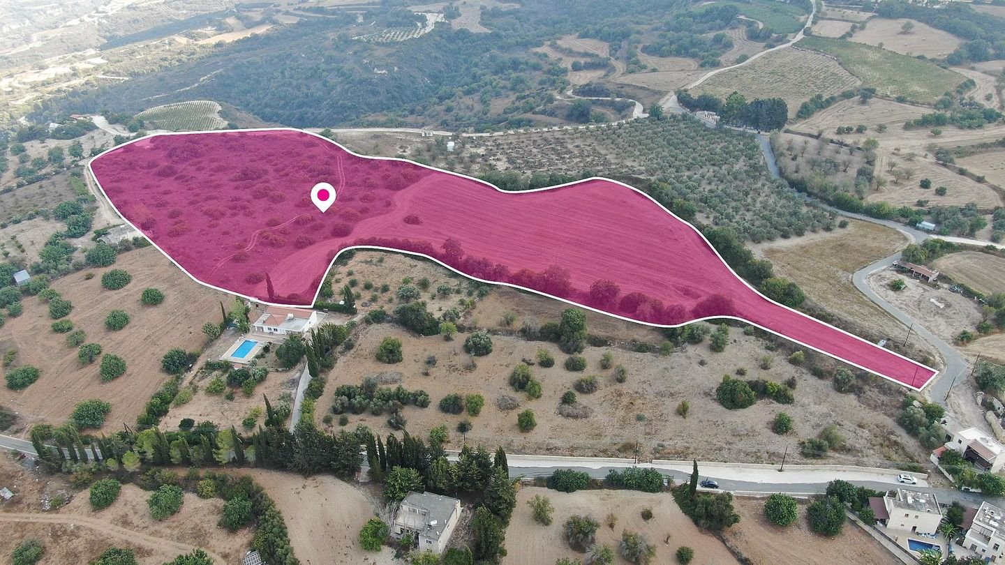 Field in Pano Akourdaleia, Paphos photo 4