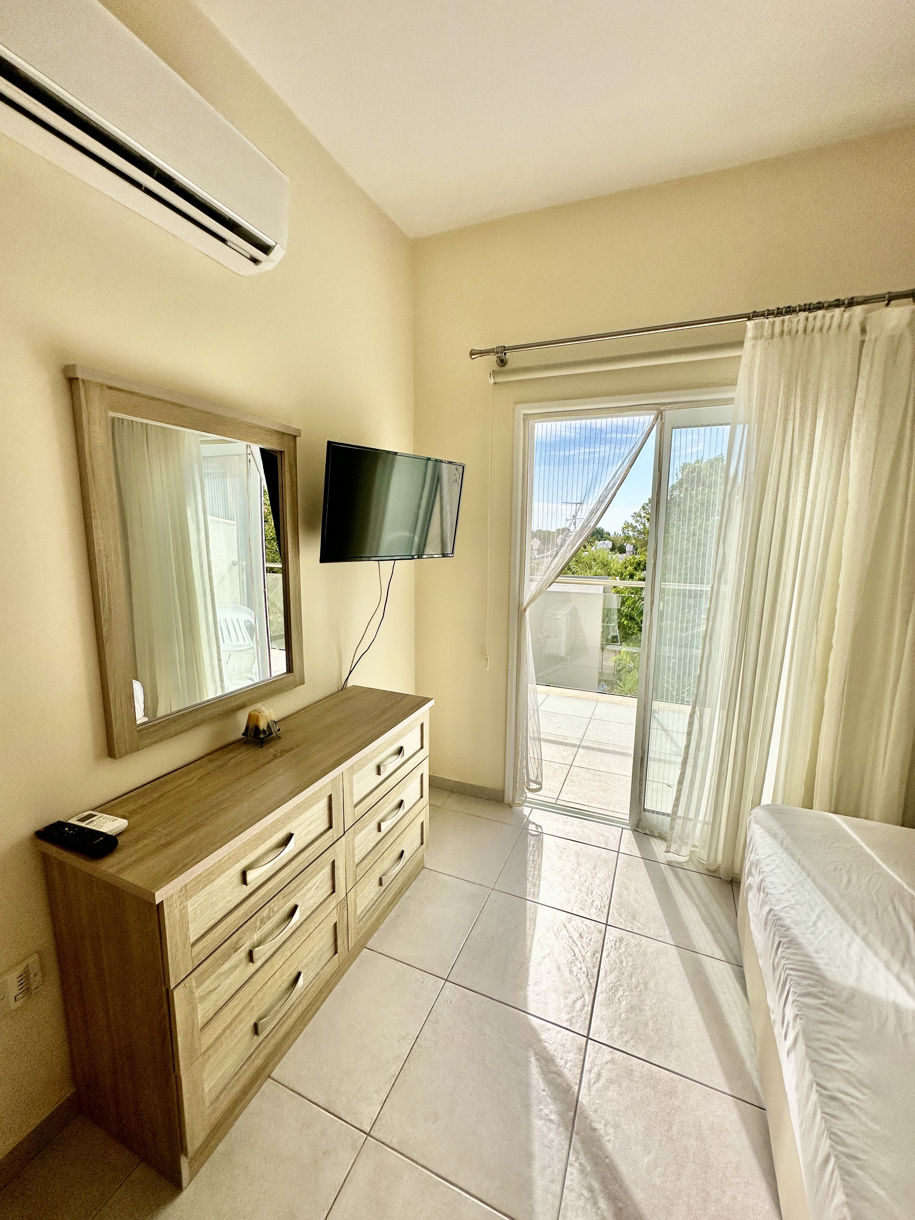 2 BR Townhouse in Tombs Of the Kings, Paphos photo 7