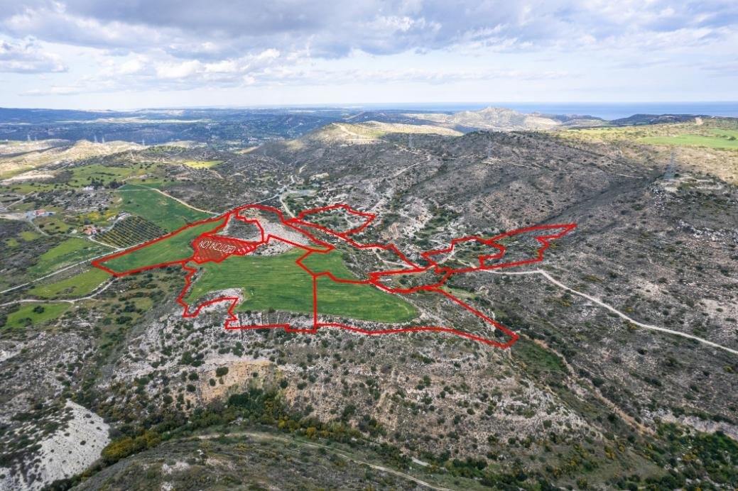 Fields in Choirokoitia, Larnaca photo 3