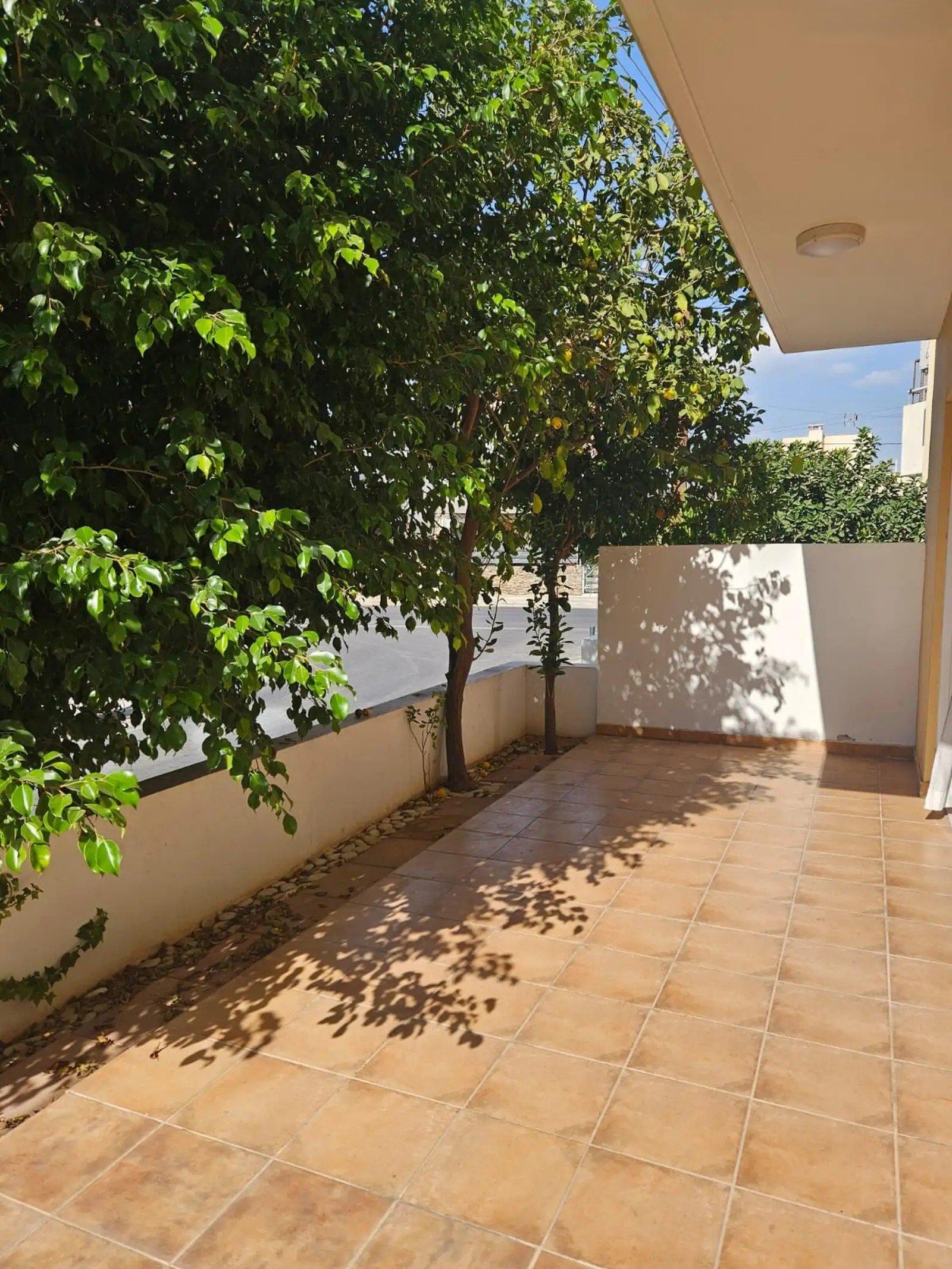 2 BR Apartment in Agios Spyridon, Limassol photo 8