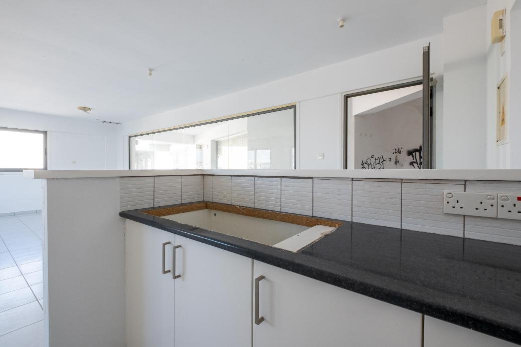 Office and shop in Voroklini, Larnaca photo 12