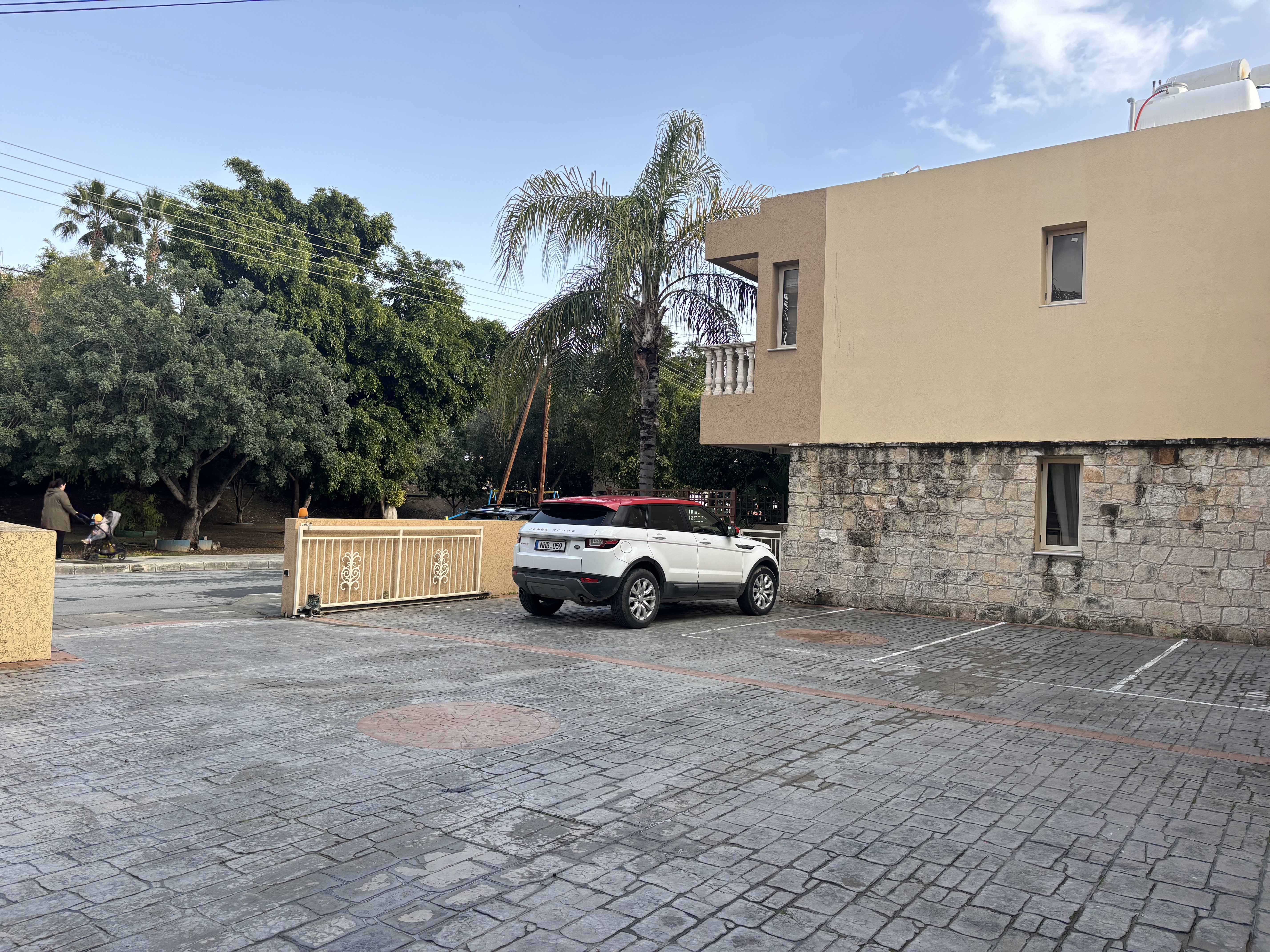 2 BR Maisonette in Potamos Germasogeias, Limassol photo 19