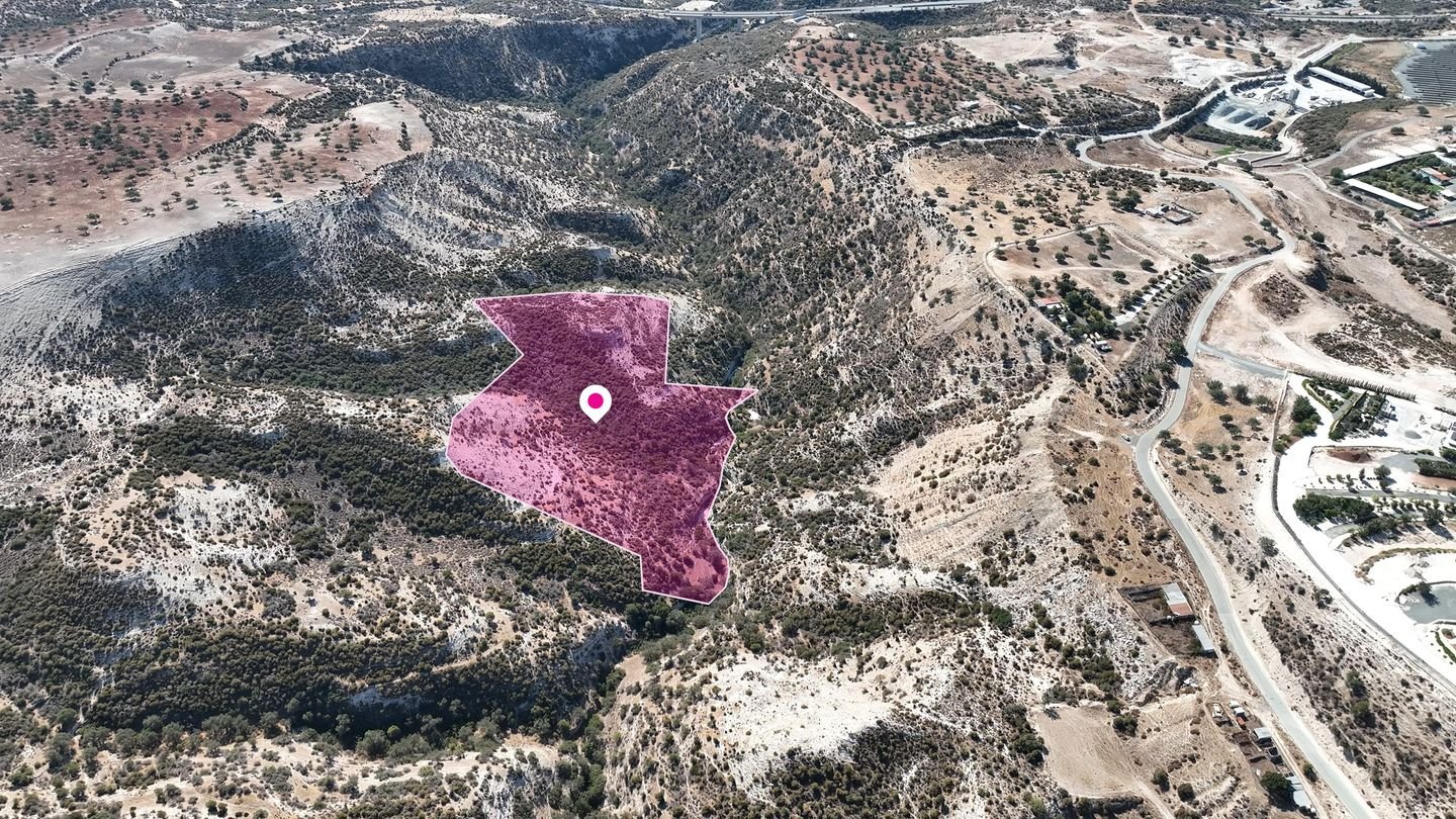 Large Agricultural Field in Pissouri, Limassol photo 2