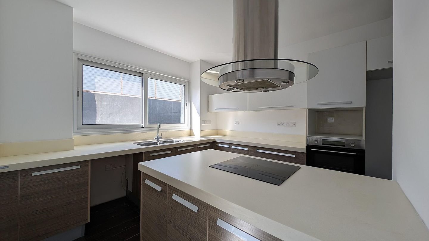 Two-Storey 5-Bedroom House, Mesa Geitonia, Limassol photo 19