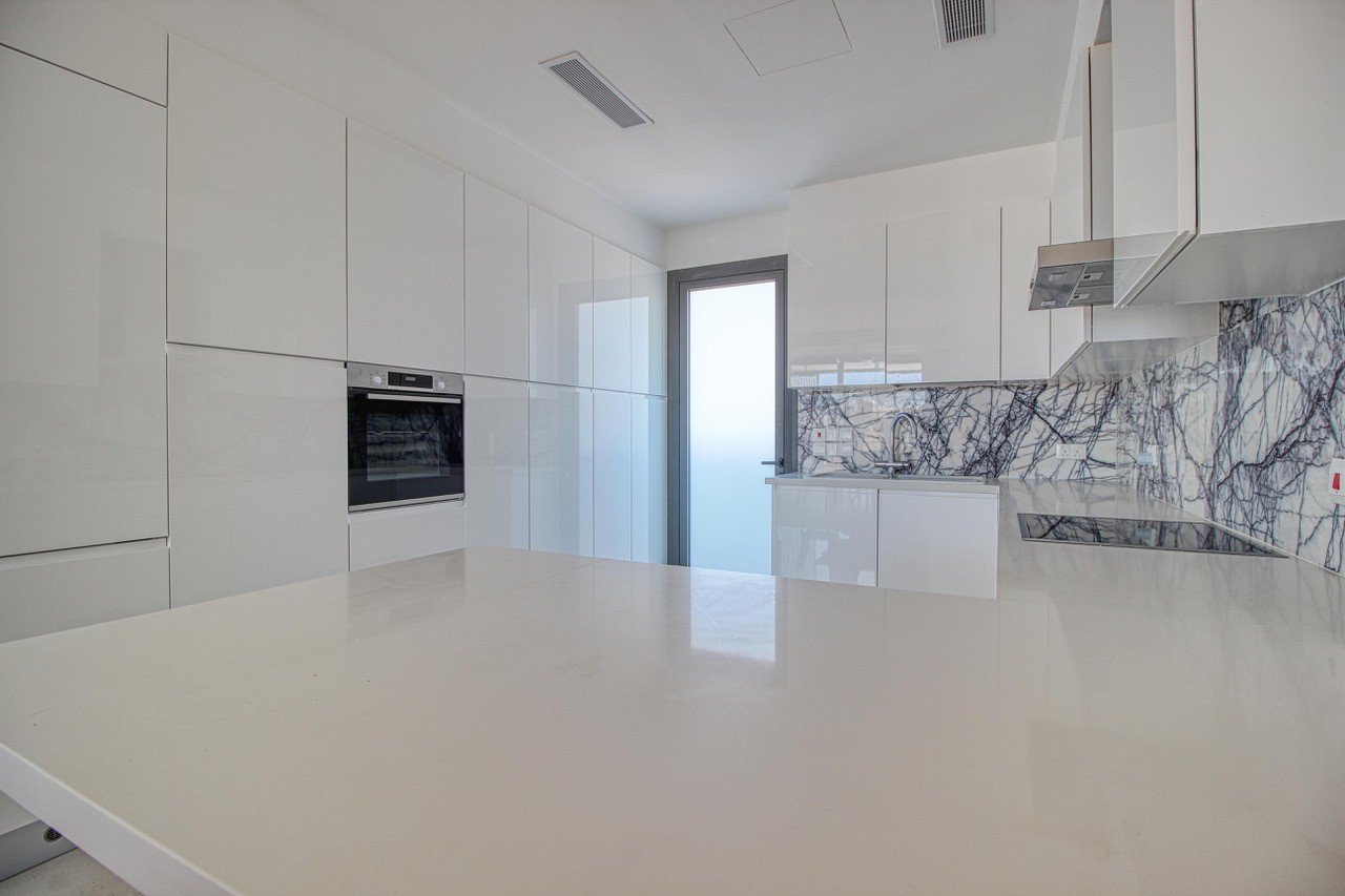 4 BR Penthouse with a private swimming pool in Potamos Germasogeias, Limassol photo 5