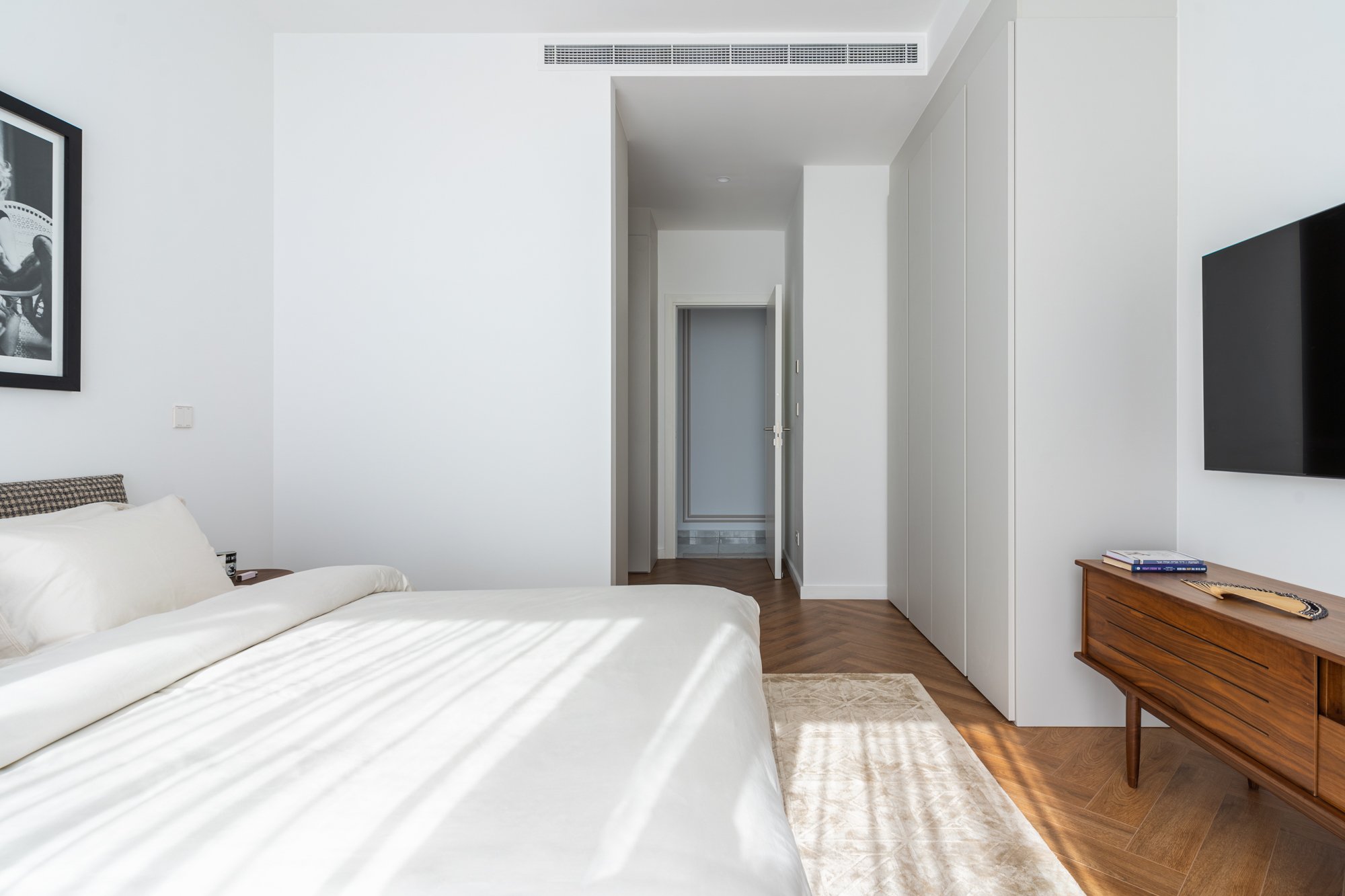 4 BR Apartment in Agios Tychonas, Limassol photo 6