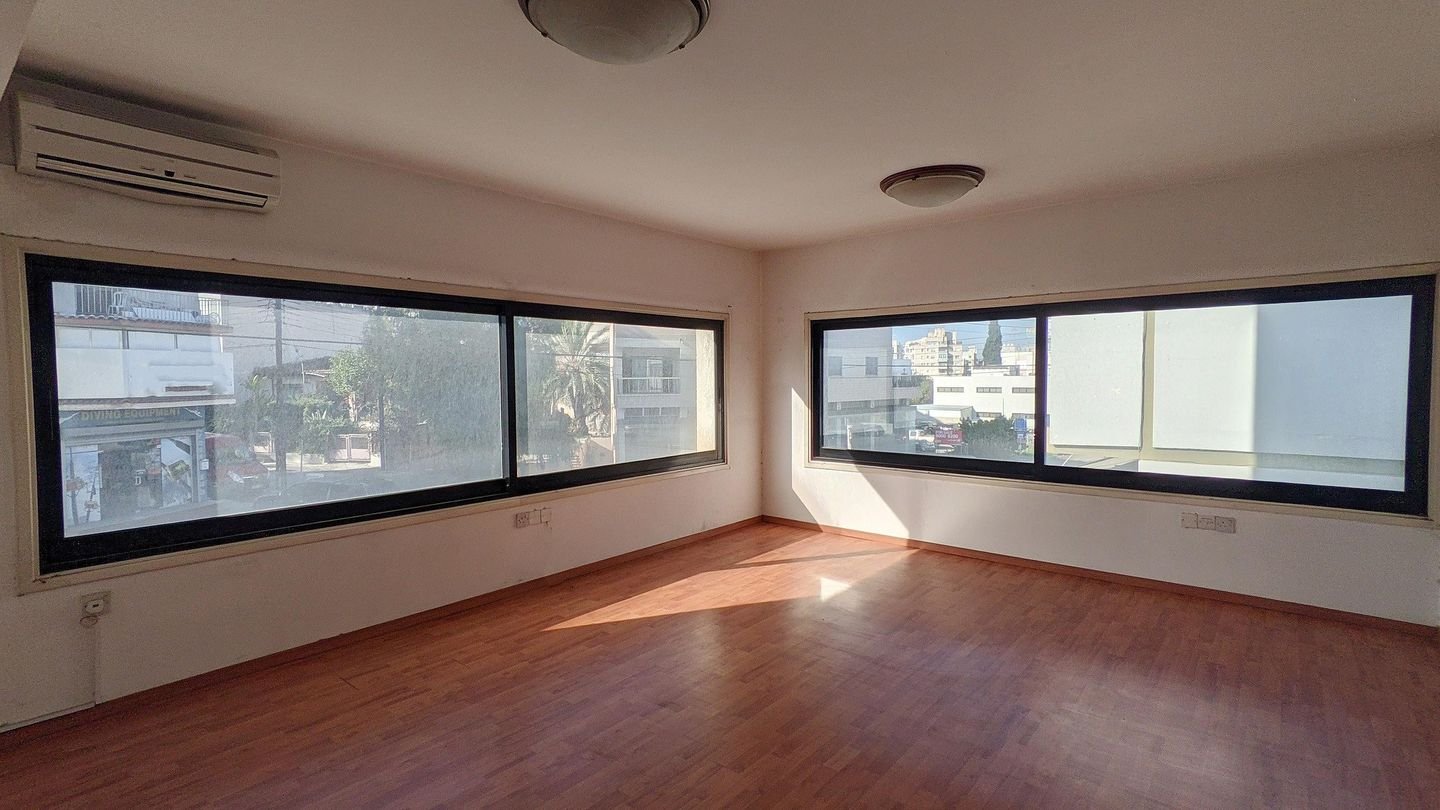 Ground floor Office with Mezzanine in Panagia, Nicosia photo 21