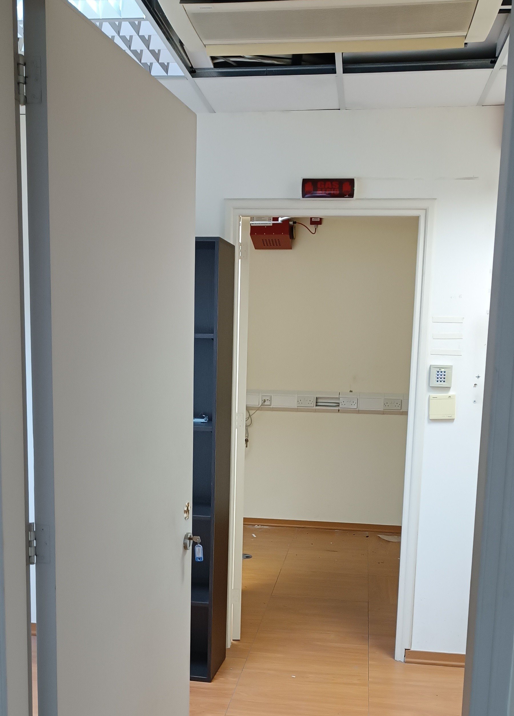 Office in Neapolis, Limassol photo 10