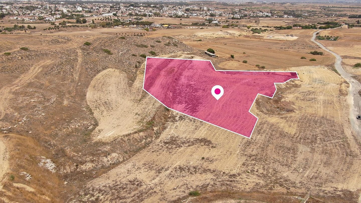 Agricultural Field in Geri, Nicosia photo 2